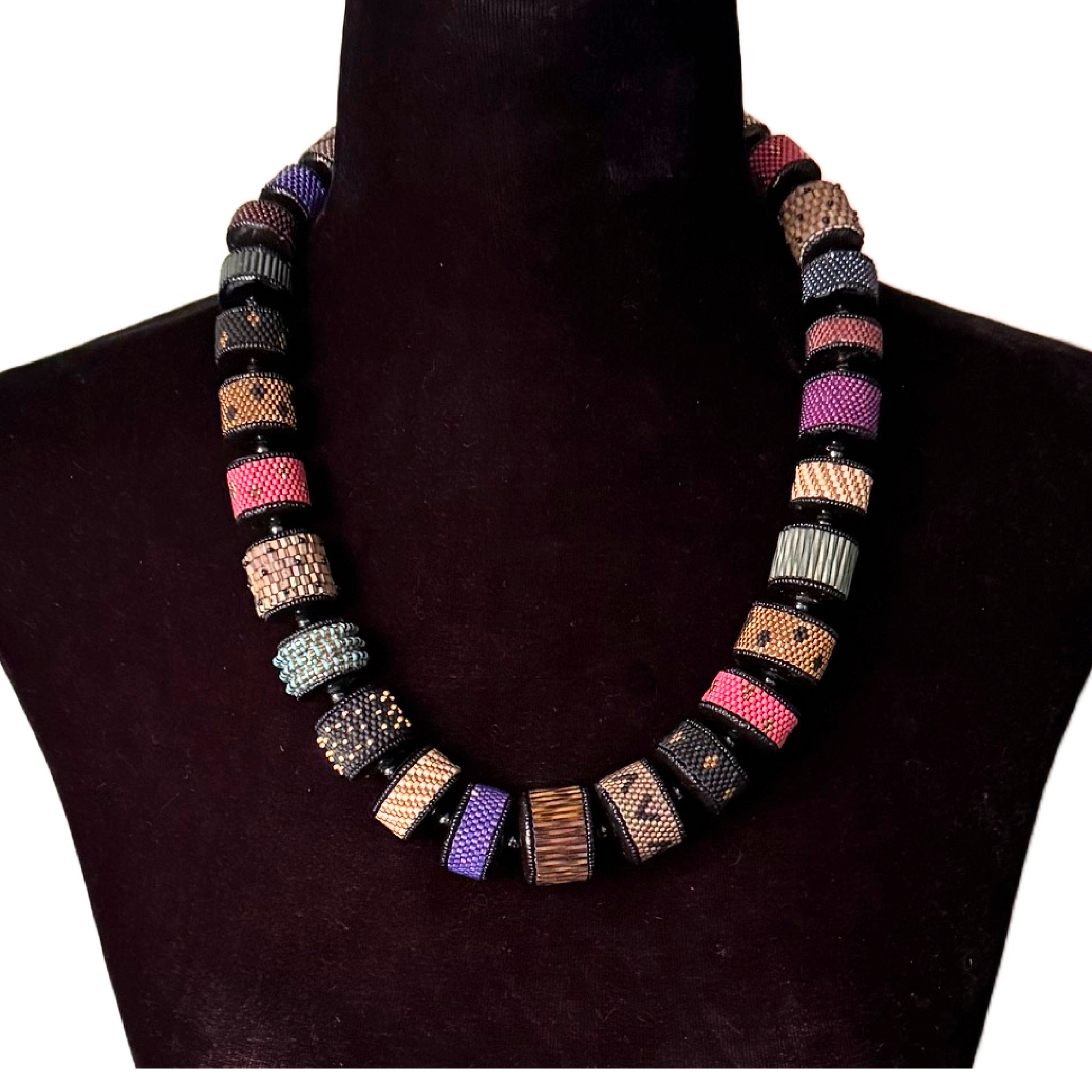 Vintage Beaded Bead Necklace in Mixed Neutrals and Brights Image 1 c.png