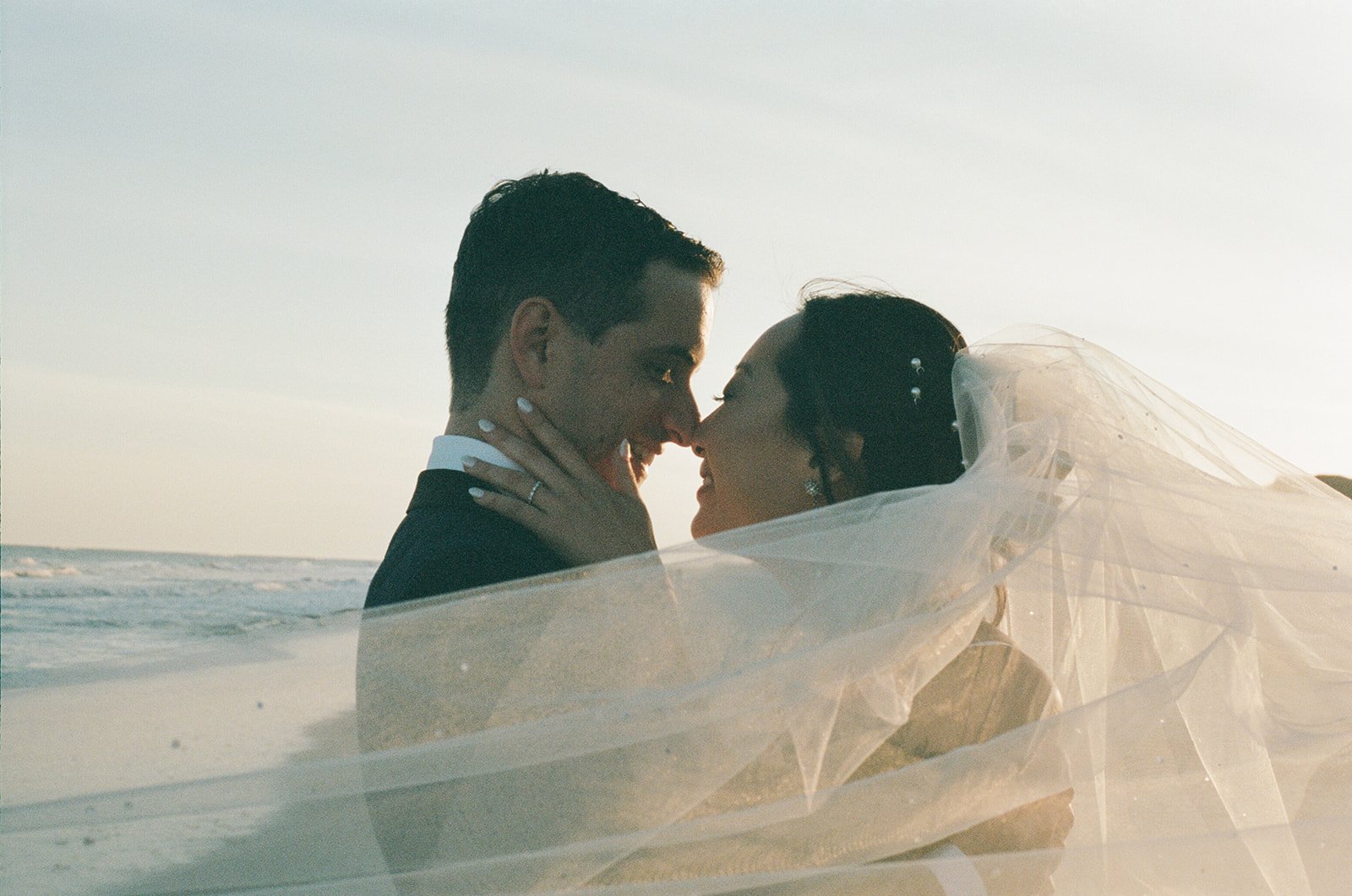 sarah-jason-ocean-isle-beach-north-carolina-wedding-photography-0402.jpg