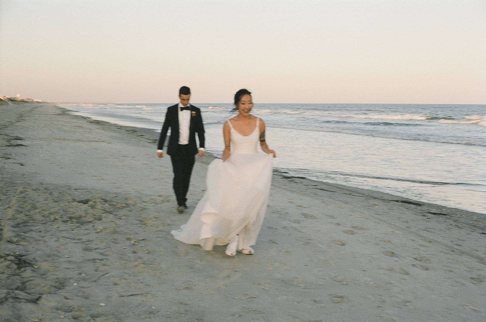 sarah-jason-ocean-isle-beach-north-carolina-wedding-photography-0408.jpg