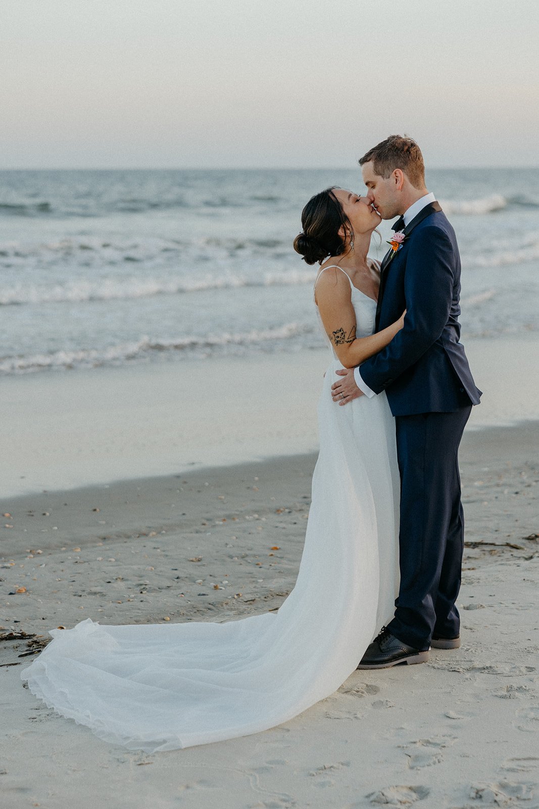 sarah-jason-ocean-isle-beach-north-carolina-wedding-photography-0444.jpg