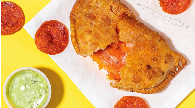 Delicious empanada's served with chutney