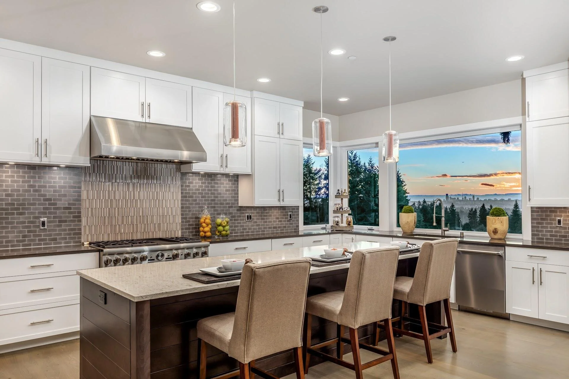 Melanie McCarthy Scottsdale Seattle Sotheby's Windermere Real Estate (2).jpg
