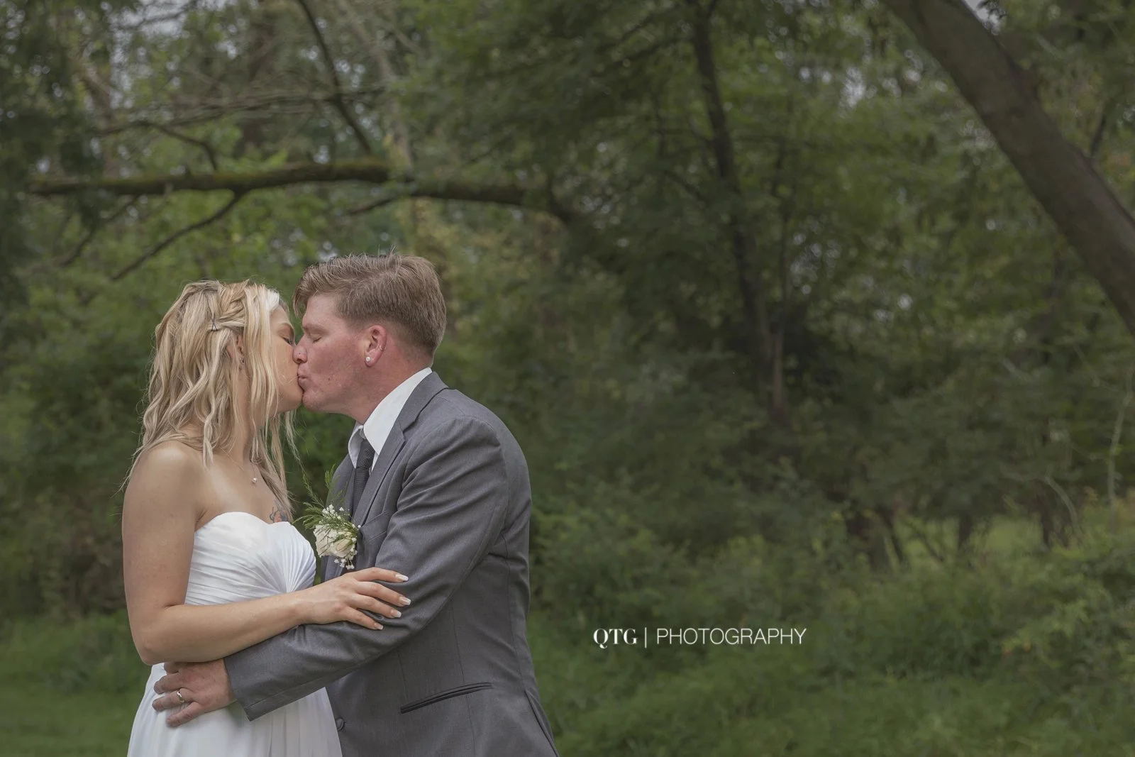 Allison + Joe08.jpg