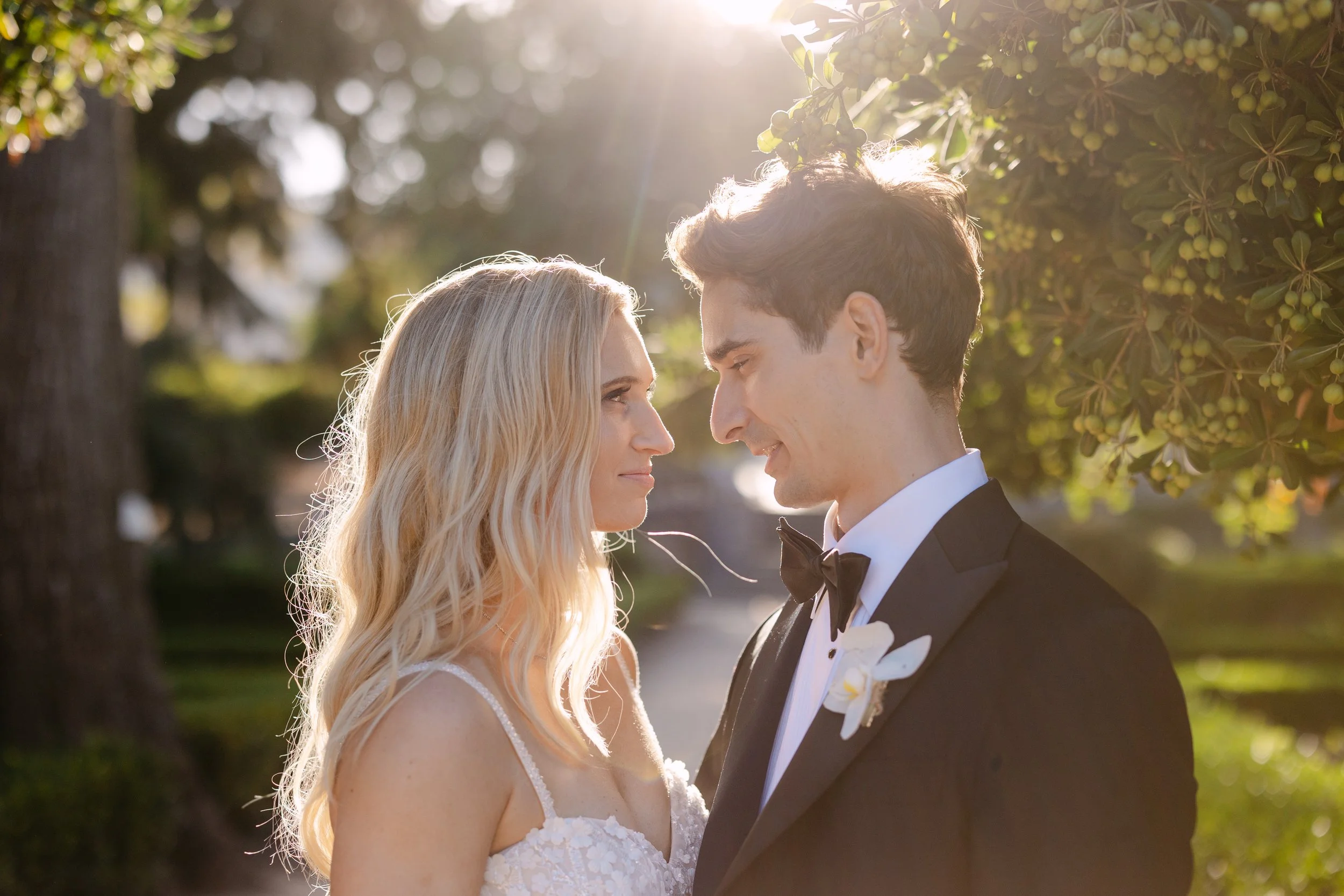 wedding-photographer-portugal-golden-hour-couple