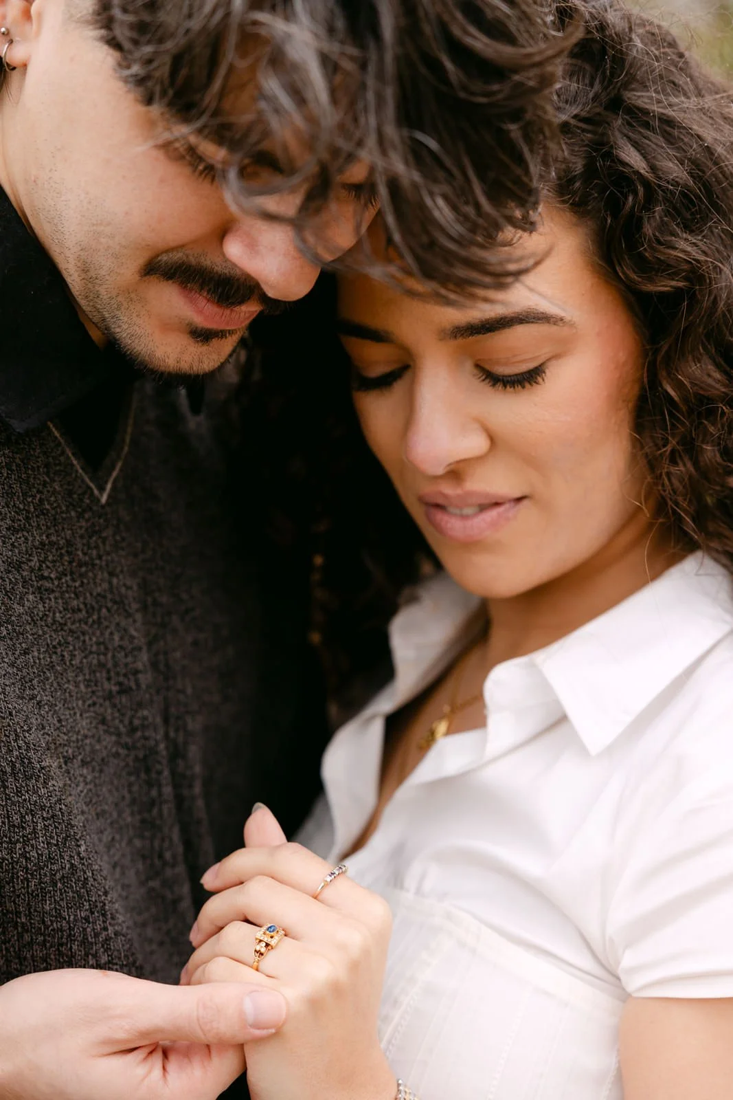 Close-up of Serena's engagement ring photographed after a surprise proposal in Lisbon