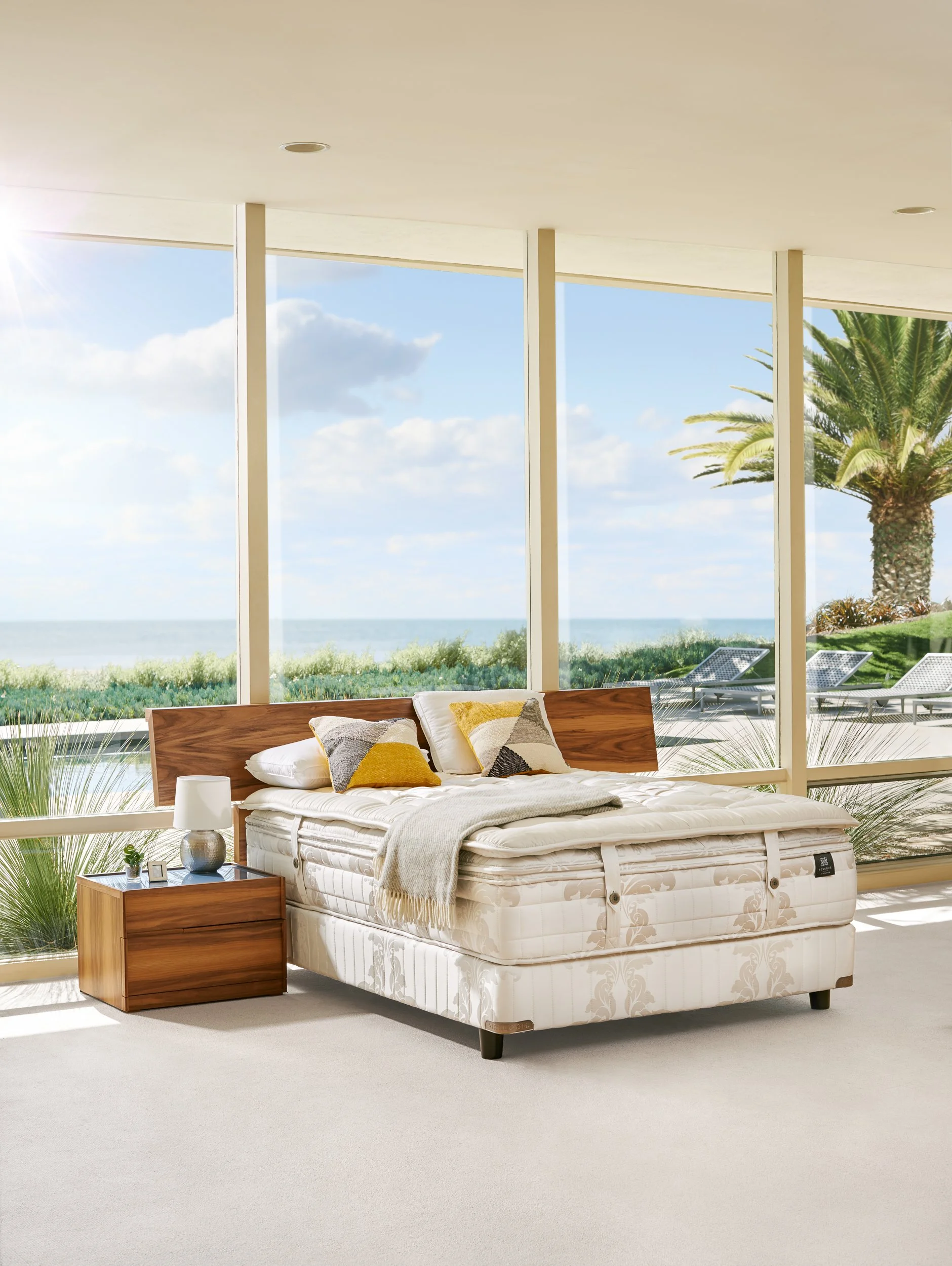 Patrick_Muller_Wynn_Ruji_Kluft_04_Bed02_FINAL.jpg