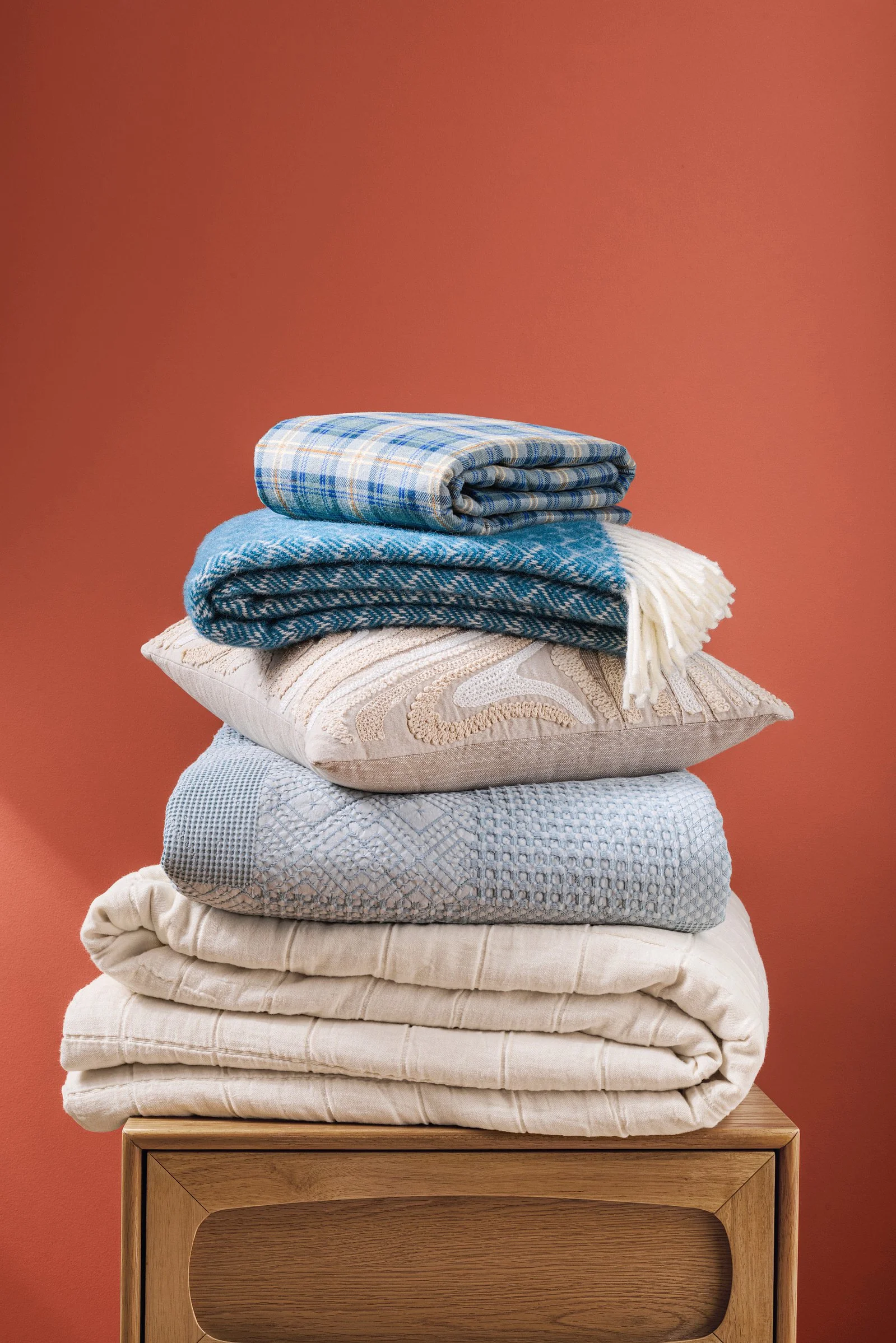 Christian_Adams_Homegoods_Stills_19.jpg