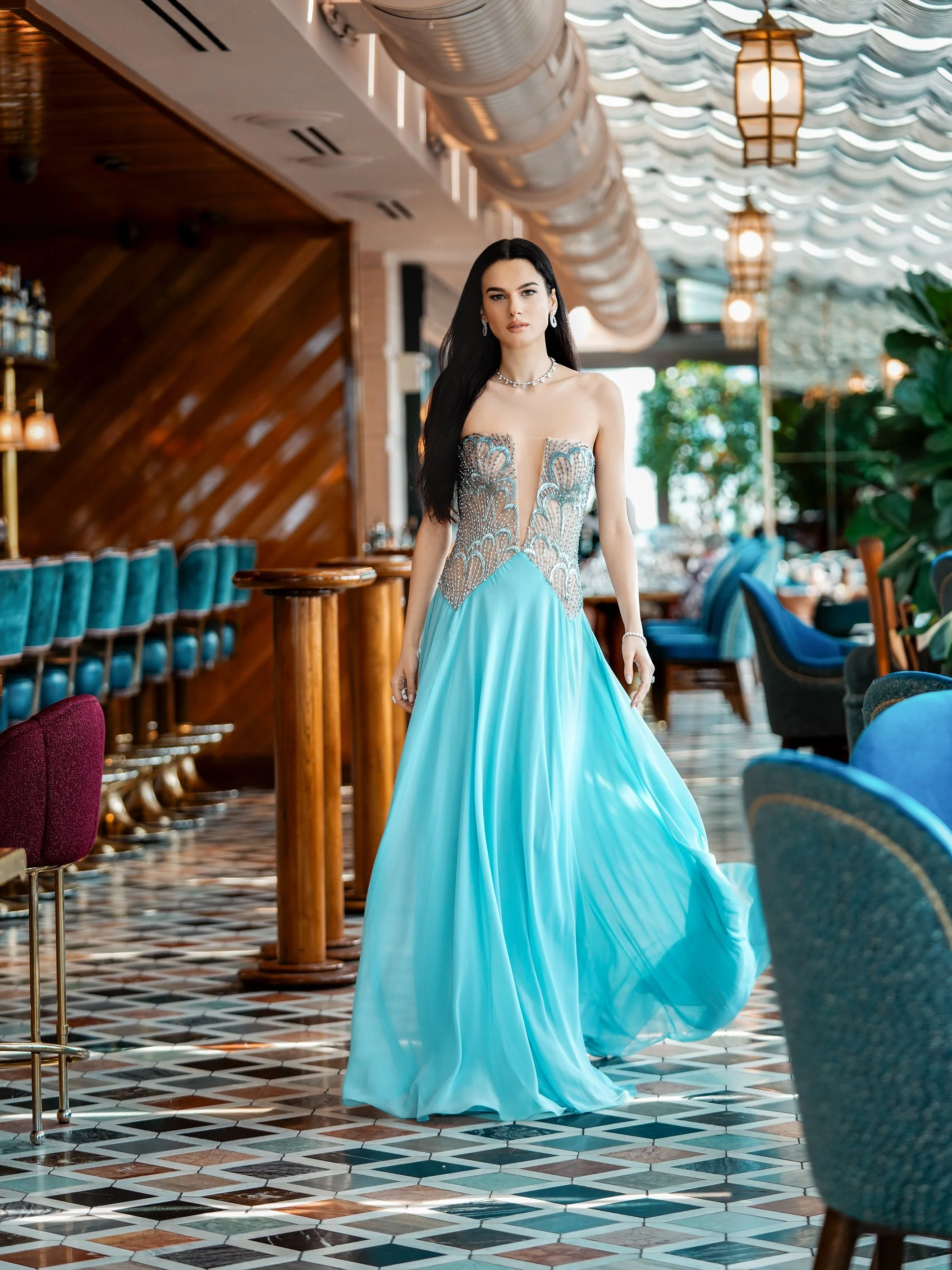 Alexandra_Dale_Luxury_Art_Book_The_Newbury_31.jpg
