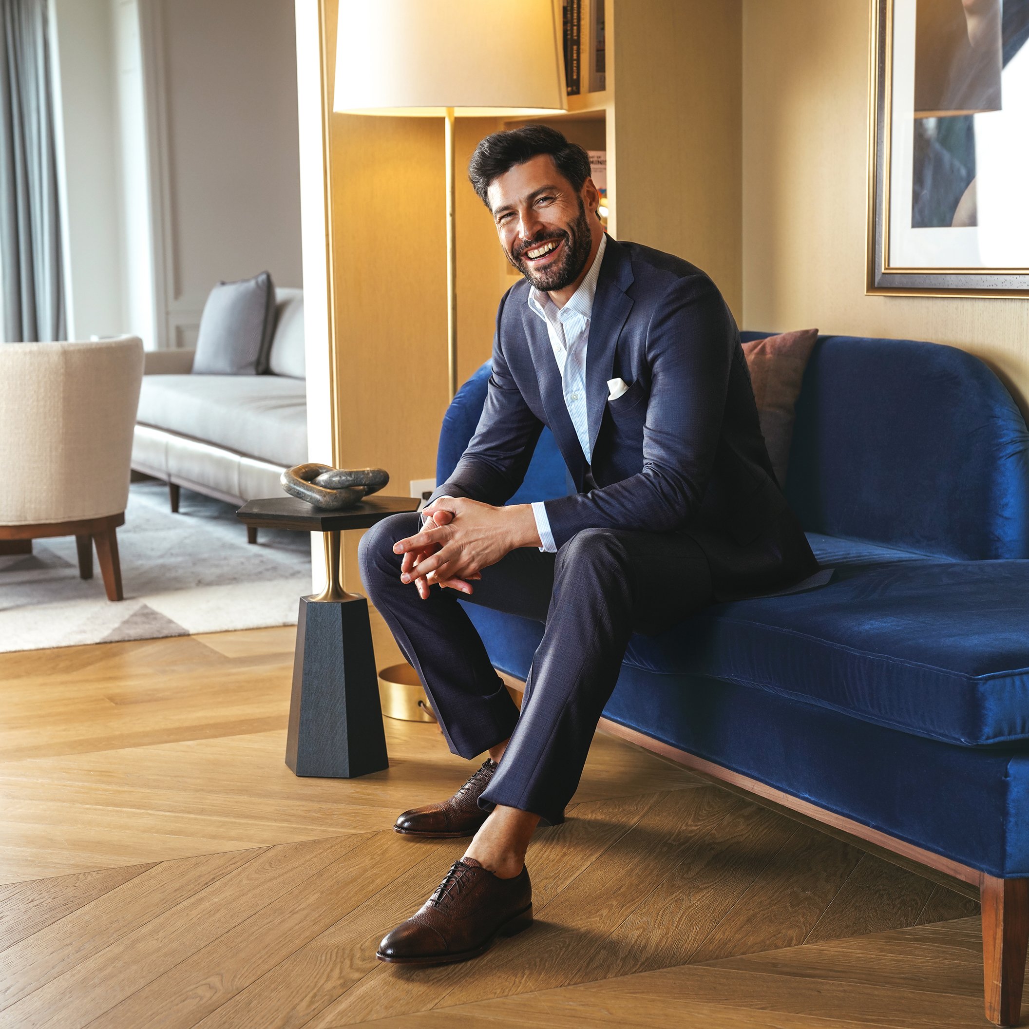 Copy of Alexandra_Dale_Luxury_Art_Book_The_Newbury_15.jpg