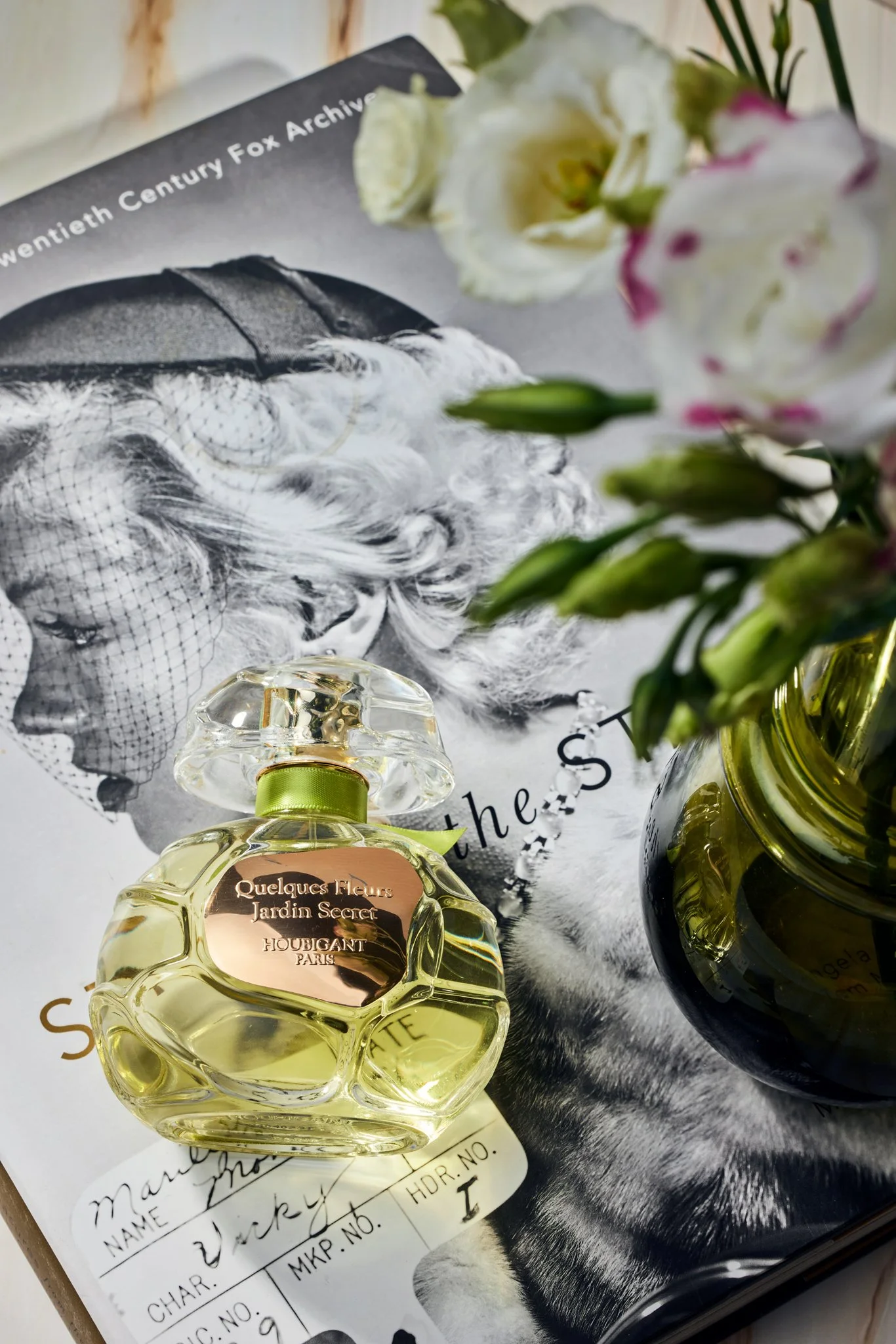 Patrick_Muller_Sylvain_Renaut_Quelques_Fleurs_LOriginal_02.jpg