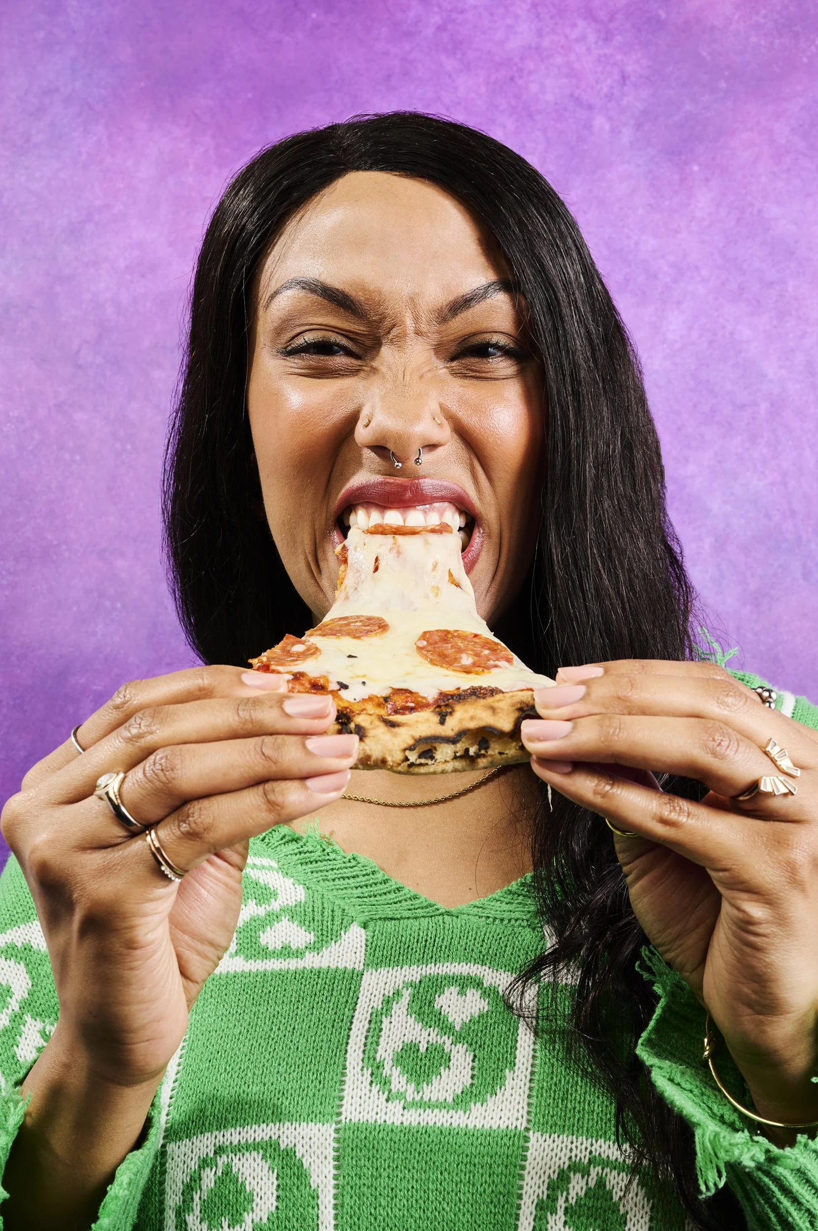 Tayi_Sanusi_Lindsay_Kreighbaum(photo)_Tracy_Raetz(prop)_Test_10.jpg
