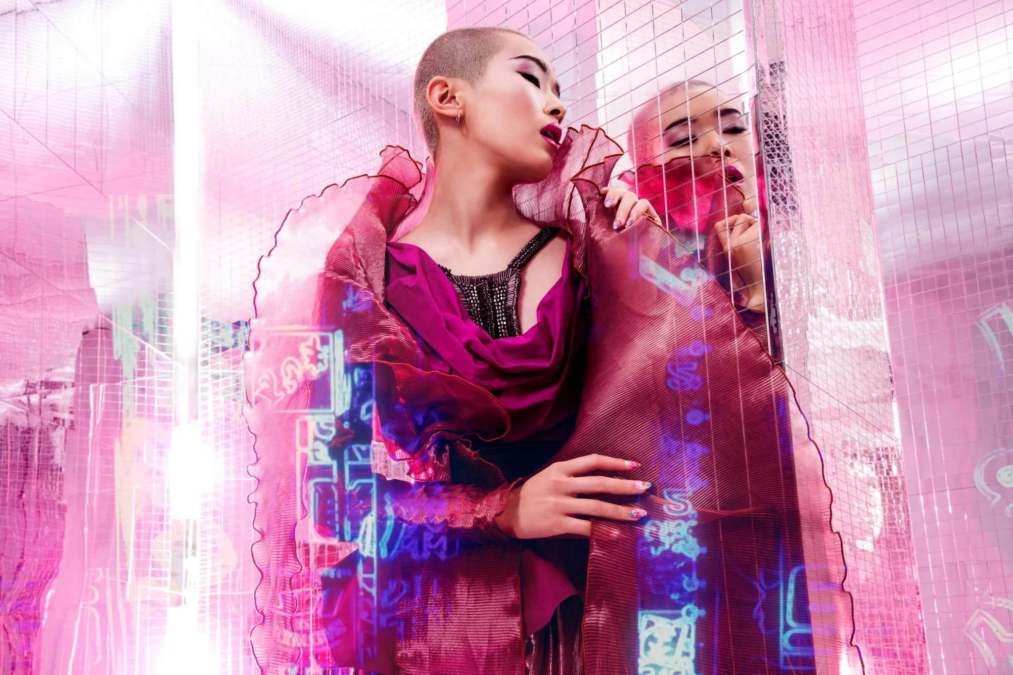 Patrick_Muller_Miranda_Penn_Turin_Tokyo-Campaign-3-final-2048x1365.jpg