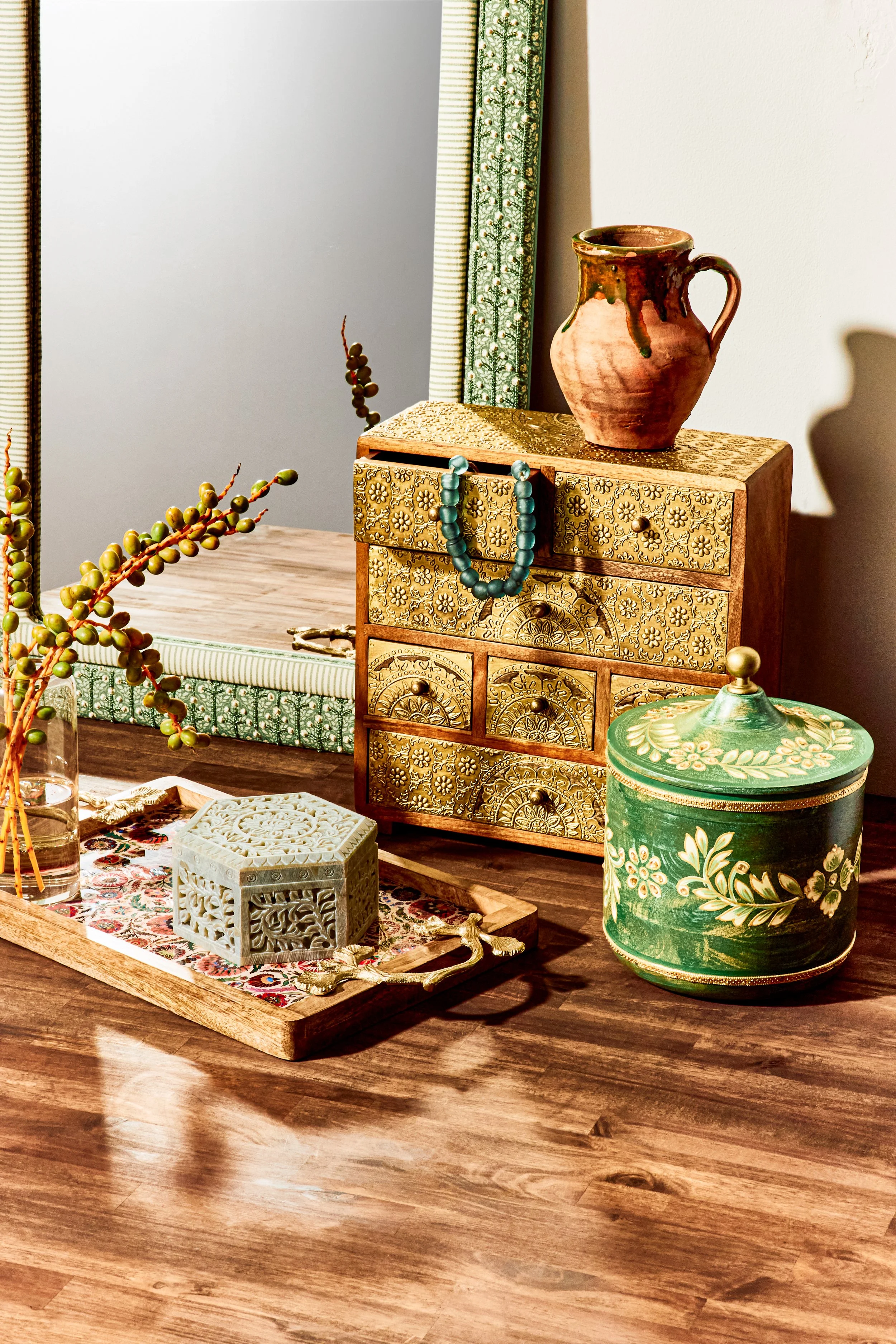 Beth_Wickwire_Homegoods_Exploratory_Fall3149300-HG_LG_Dec-Accessories_0436-R.jpg