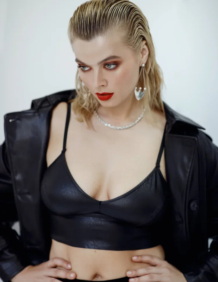 Aoife_Piggott_Marta skovro_Glamour  Mag_Editorial_9.webp