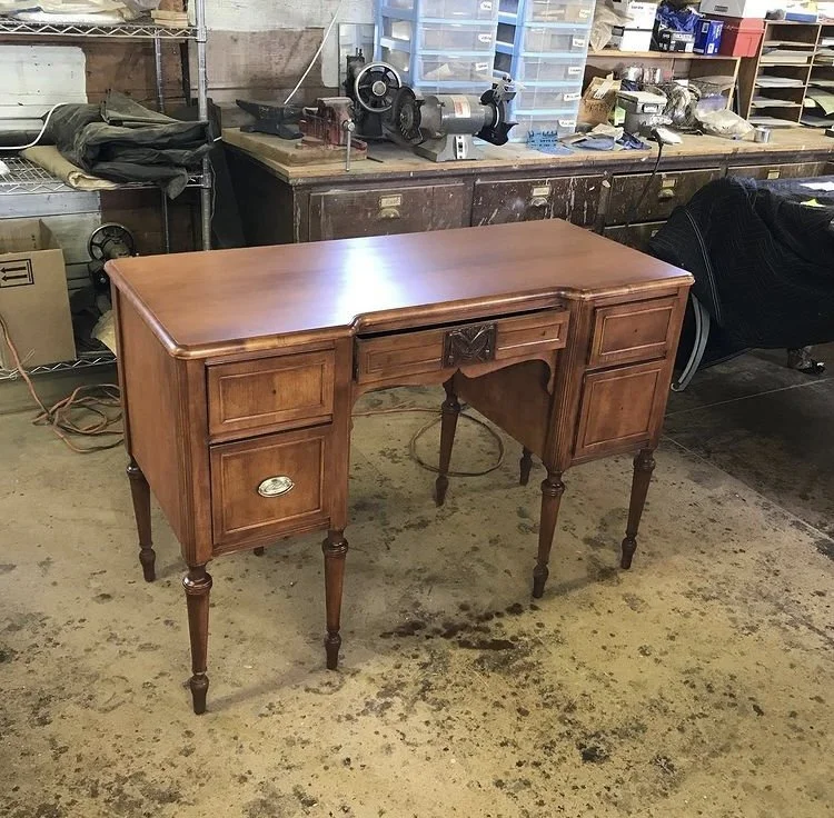 Desk6.PNG