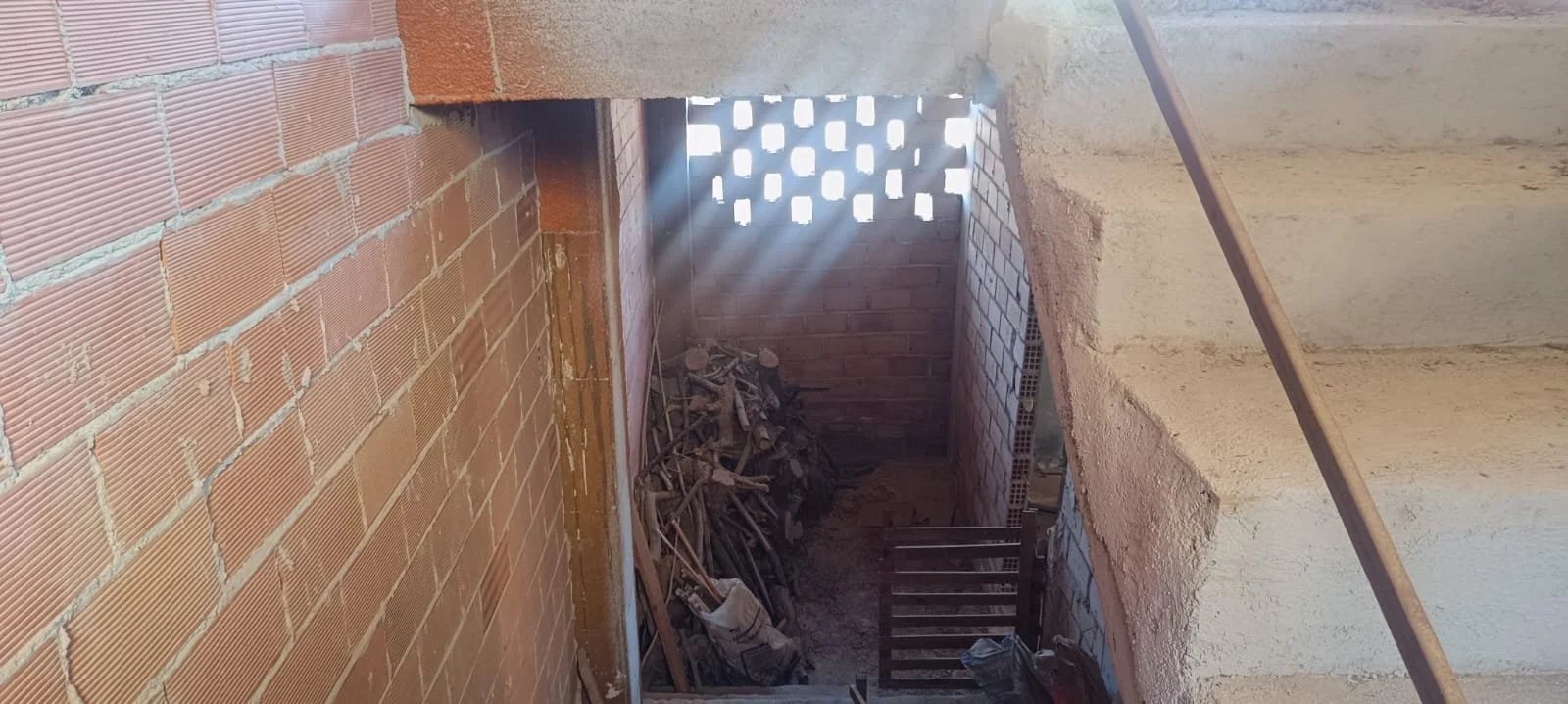 WhatsApp Image 2025-09-14 at 18.20.09(2).jpeg