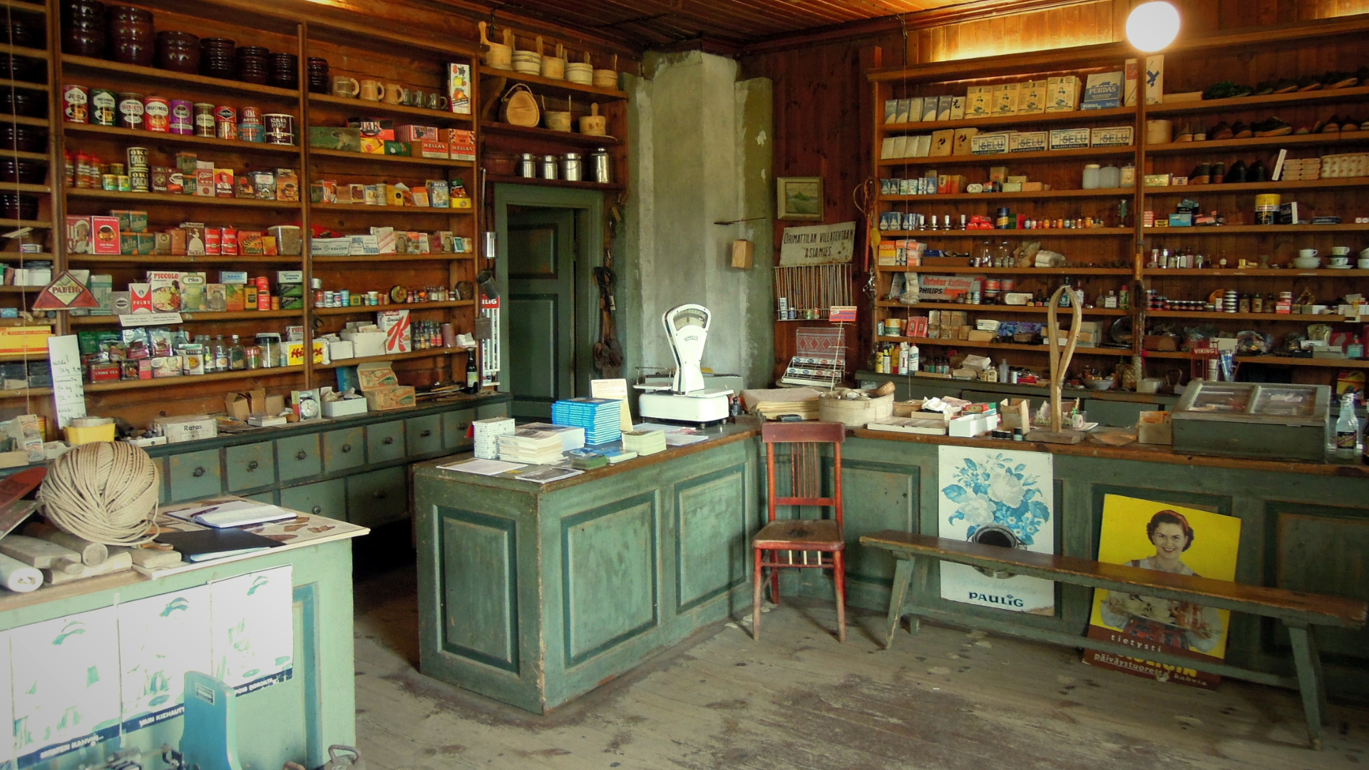 From Farm to Farm Store: Staffed or Self-Service? How to Start, Grow &amp; Maintain an On-Farm Market
