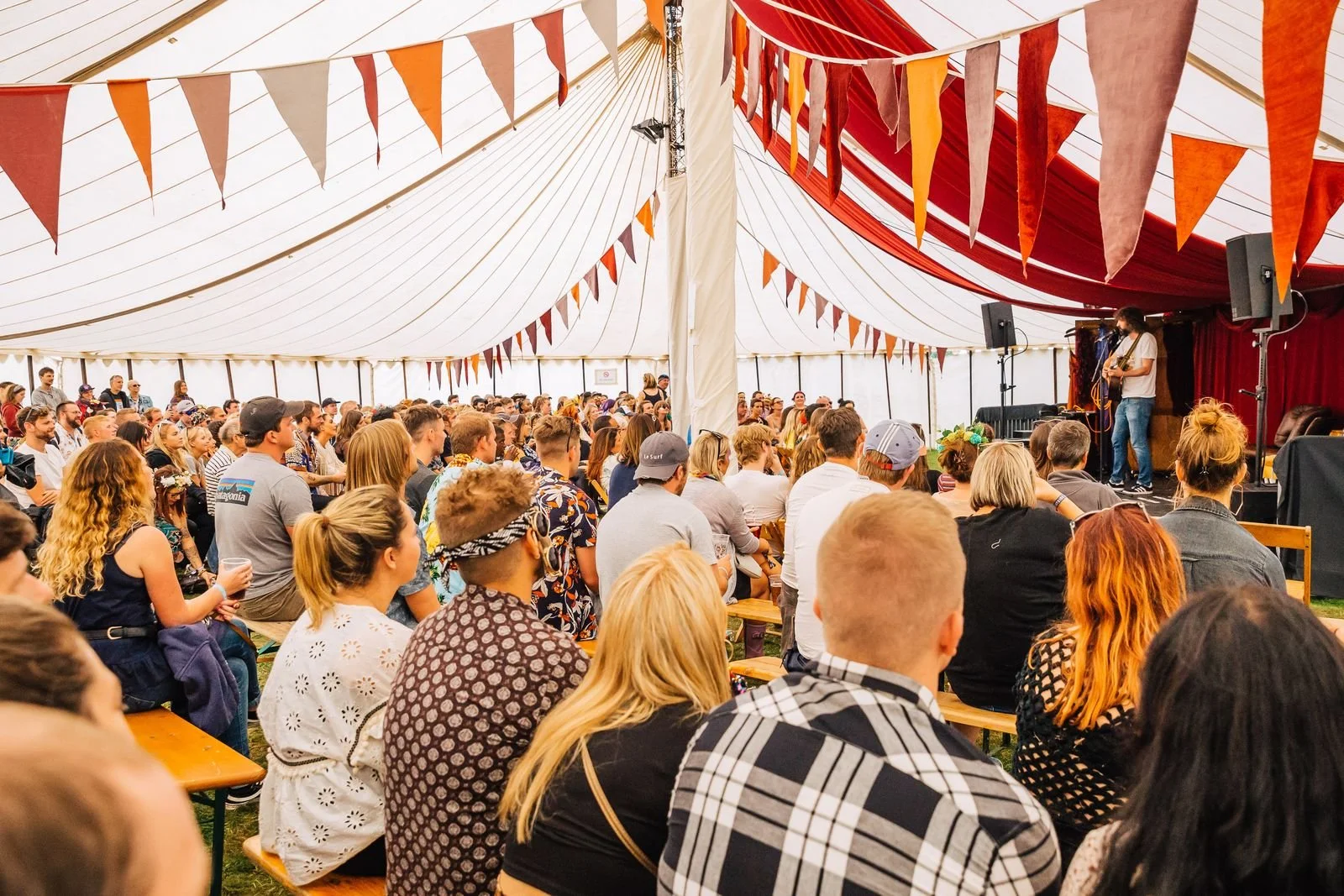 LV18 LT Bunting.jpeg