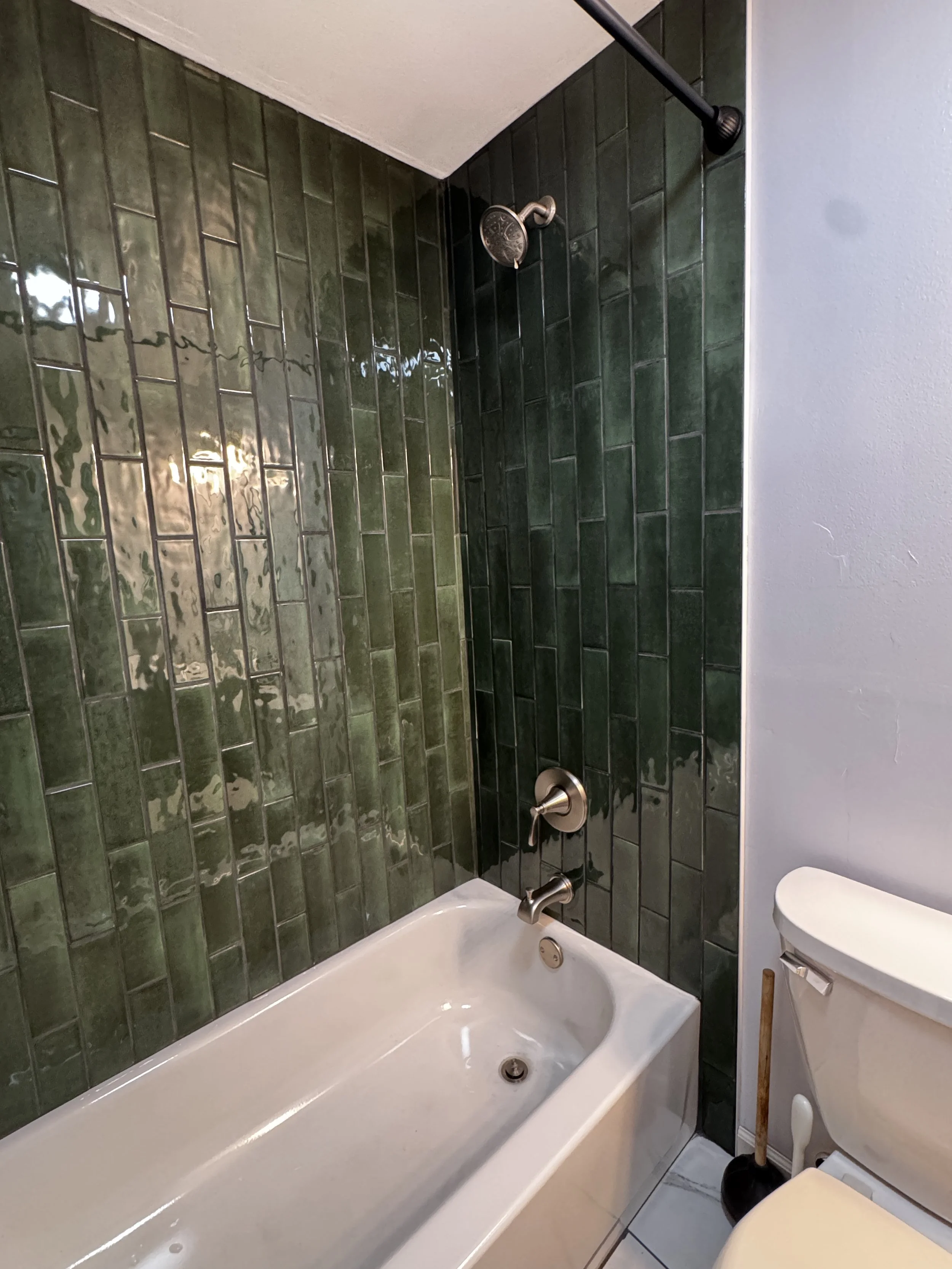 Bathroom - Floor 2