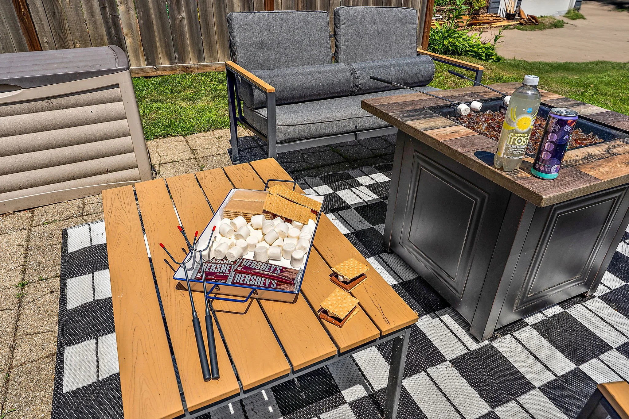 Dearly Beloved Airbnb_Backyard-003.jpg