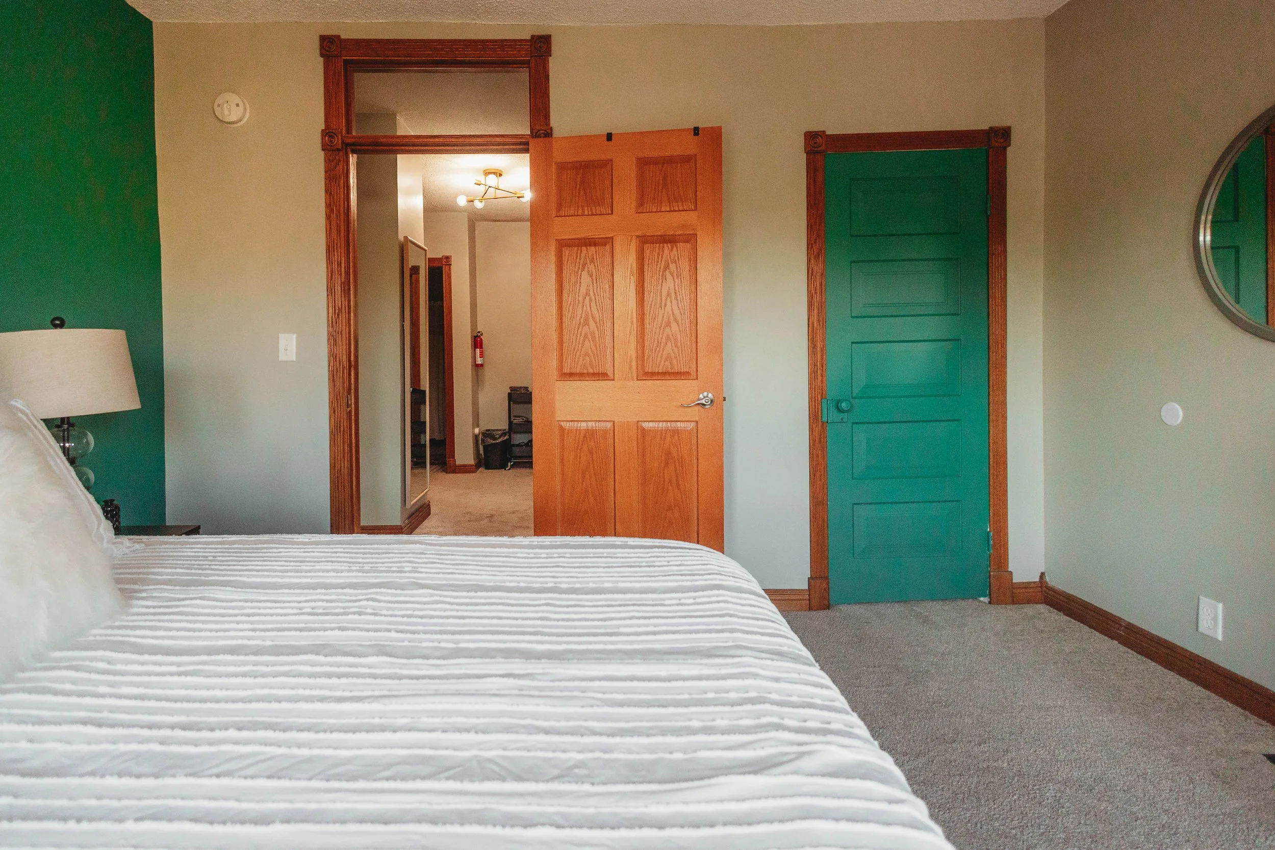 Bedroom - Floor 2 - King Bed
