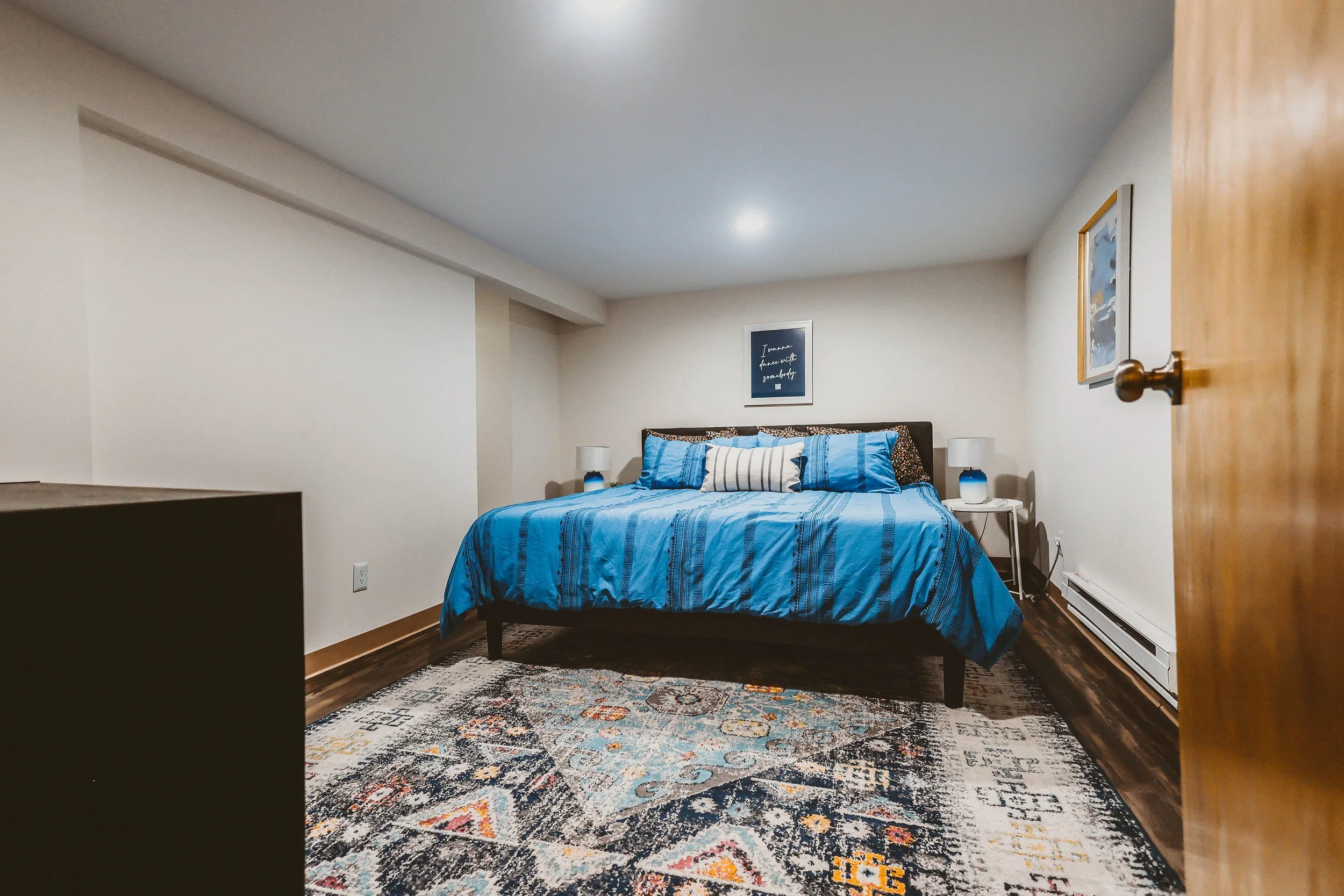 Basement Bedroom - King Bed