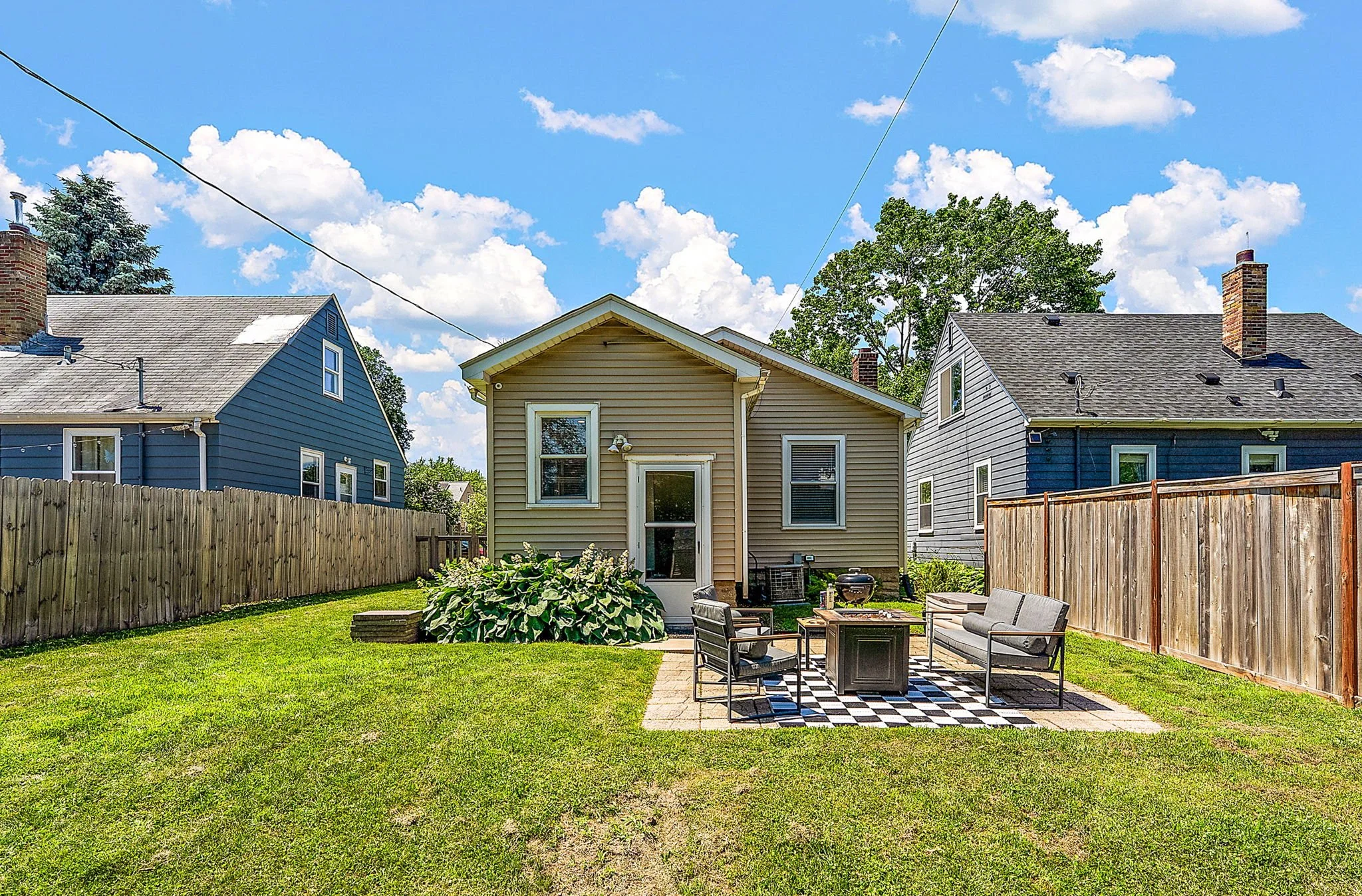 Dearly Beloved Airbnb_Backyard-001.jpg