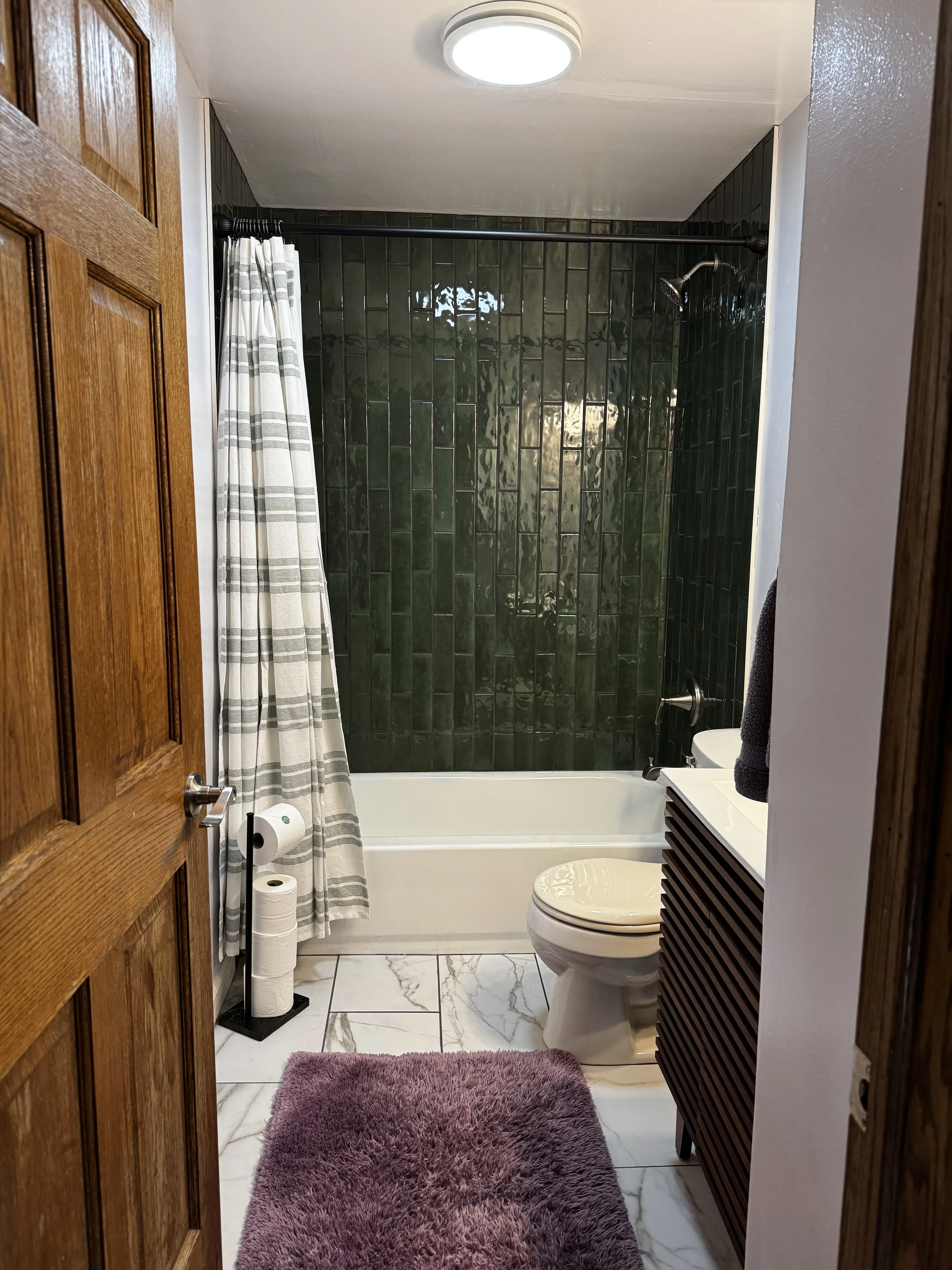 Bathroom - Floor 2