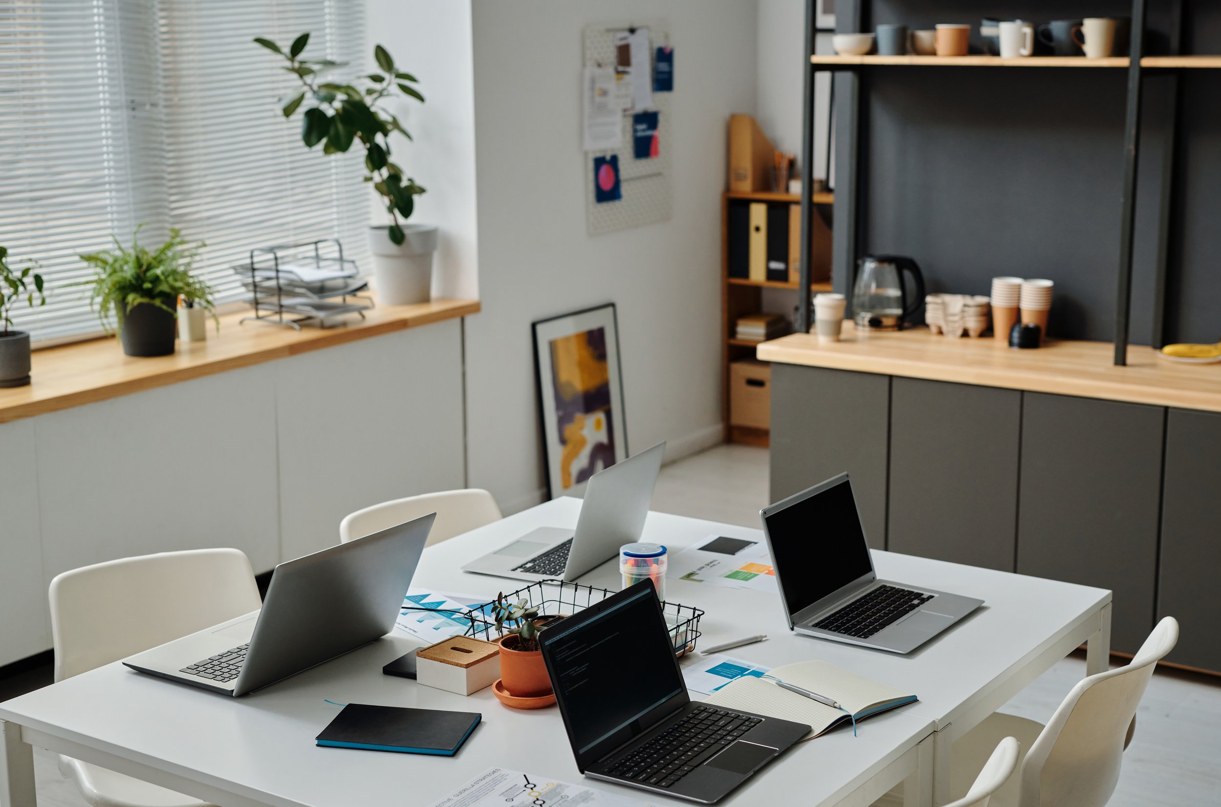 modern-office-with-computers-for-online-work-2023-11-27-04-51-02-utc.jpg