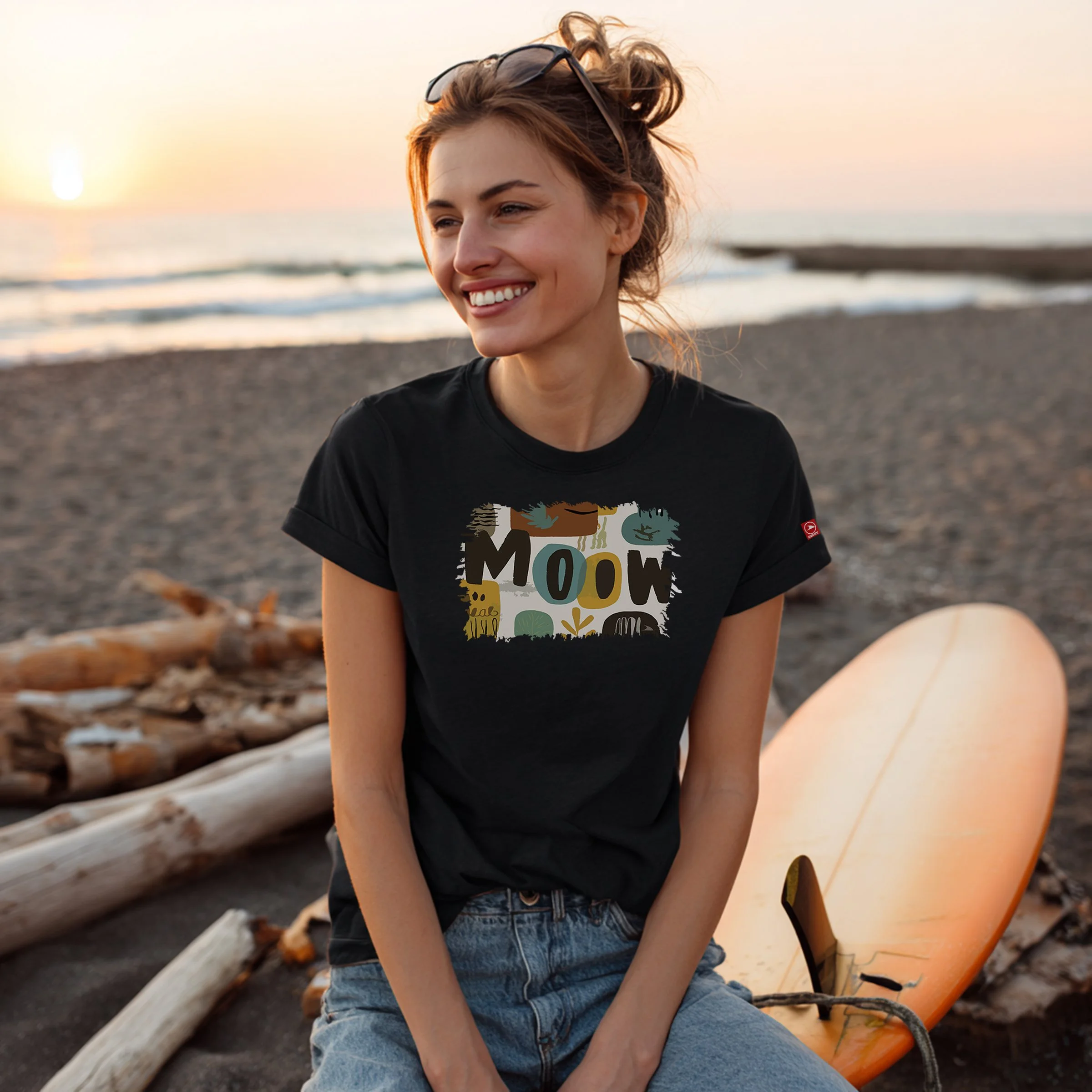 Moow black t front.jpg
