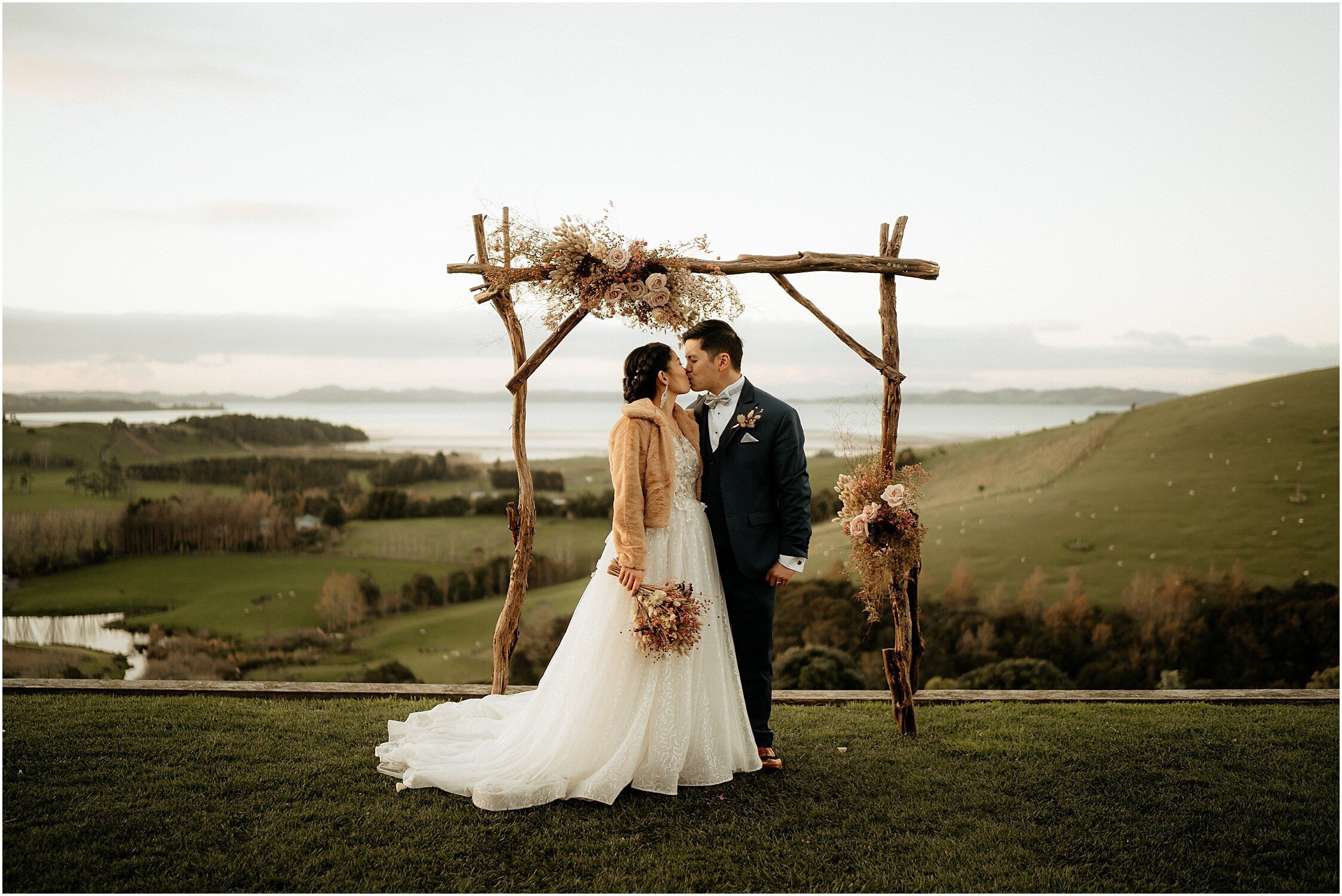 Zanda+Auckland+wedding+photographer+winter+Kauri+Bay+Boomrock+venue+Clevedon+New+Zealand_29.jpg