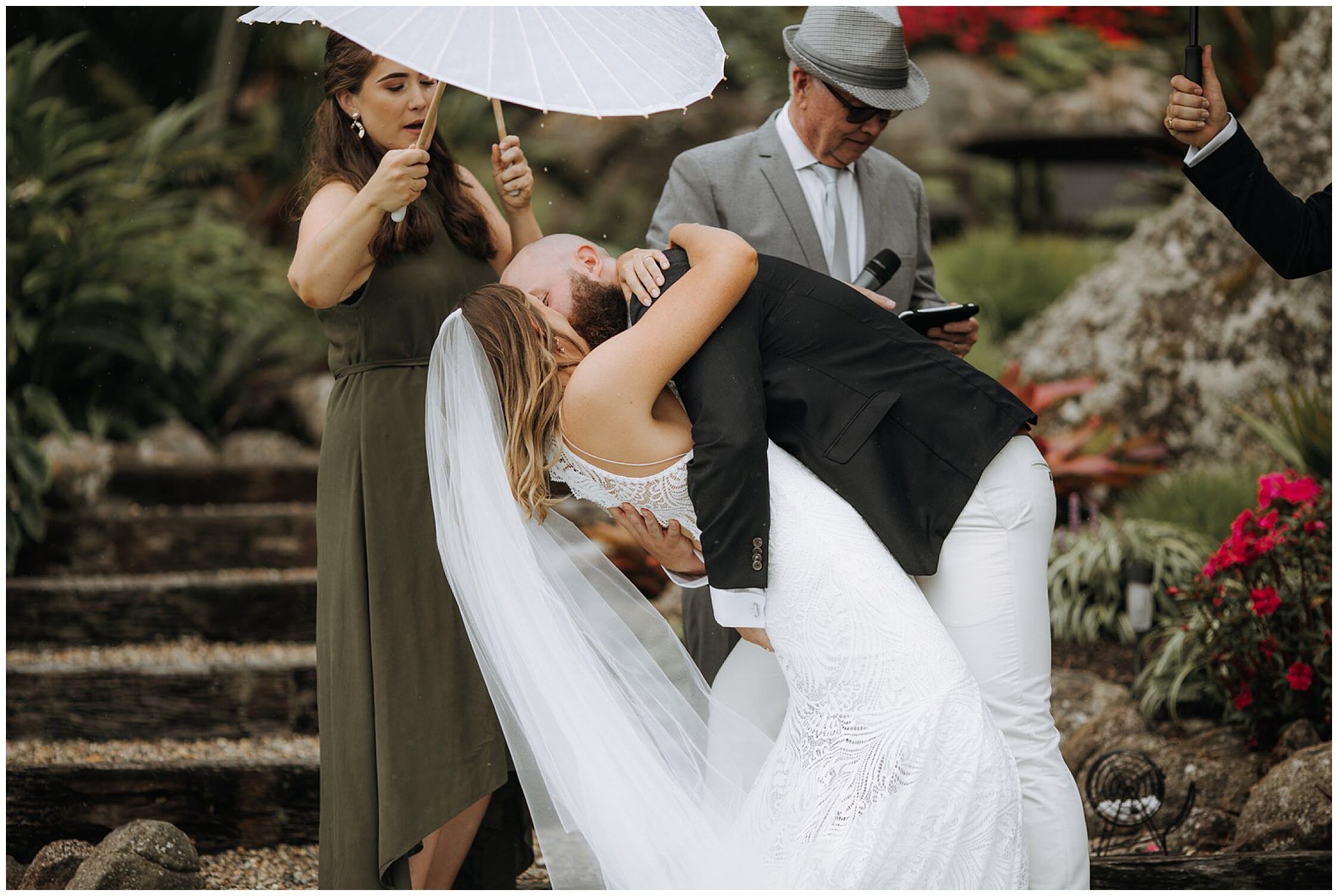 Zanda+Auckland+wedding+photographer+dramatic+Whangarei+heads+vintage+touches+New+Zealand_36.jpeg