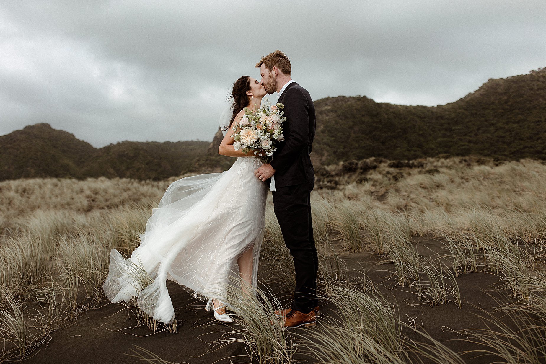 New+Zealand+Auckland+Wedding+photography+Muriwai+bridal-110.jpg