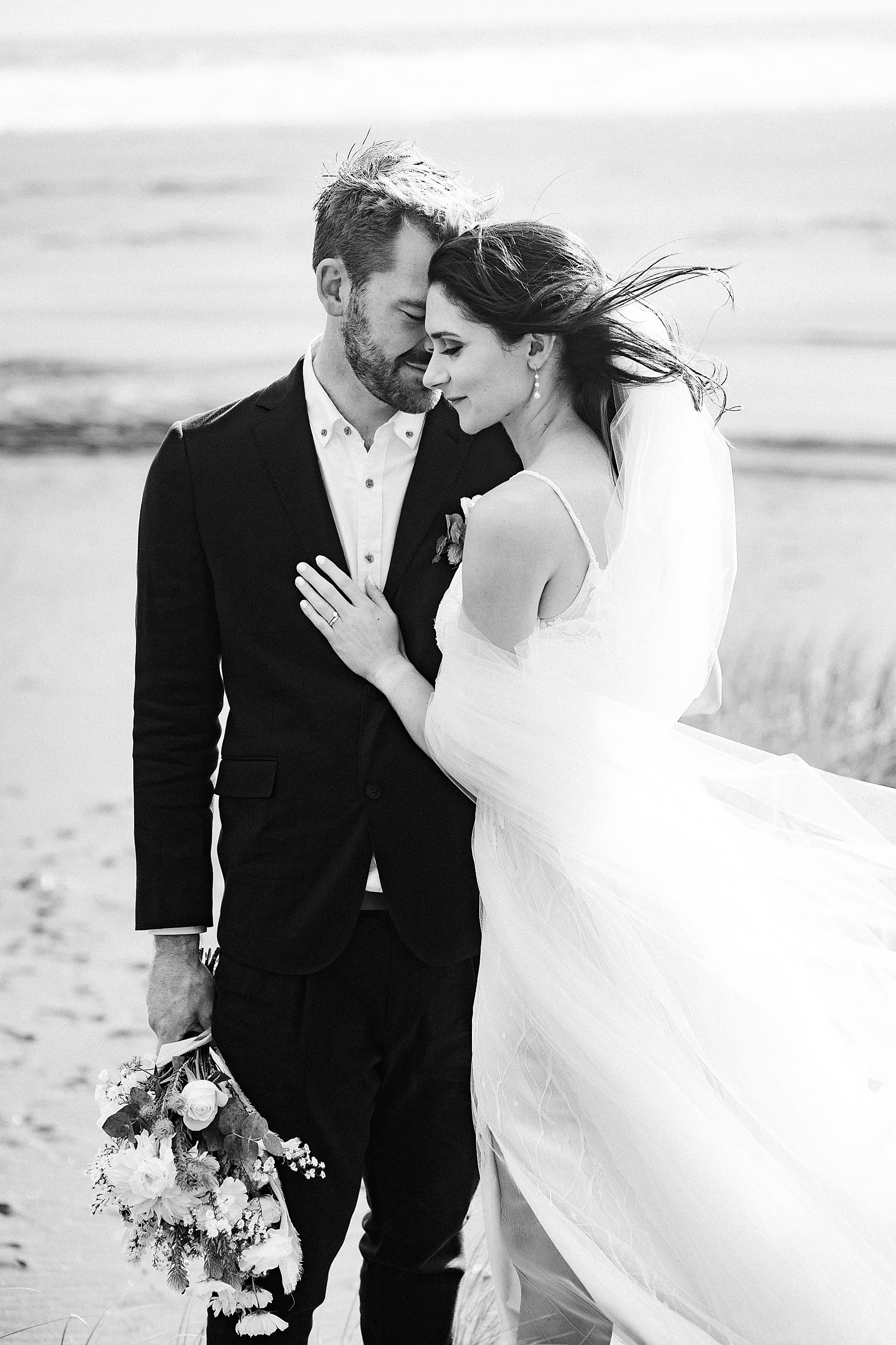 New+Zealand+Auckland+Wedding+photography+Muriwai+bridal-160.jpg