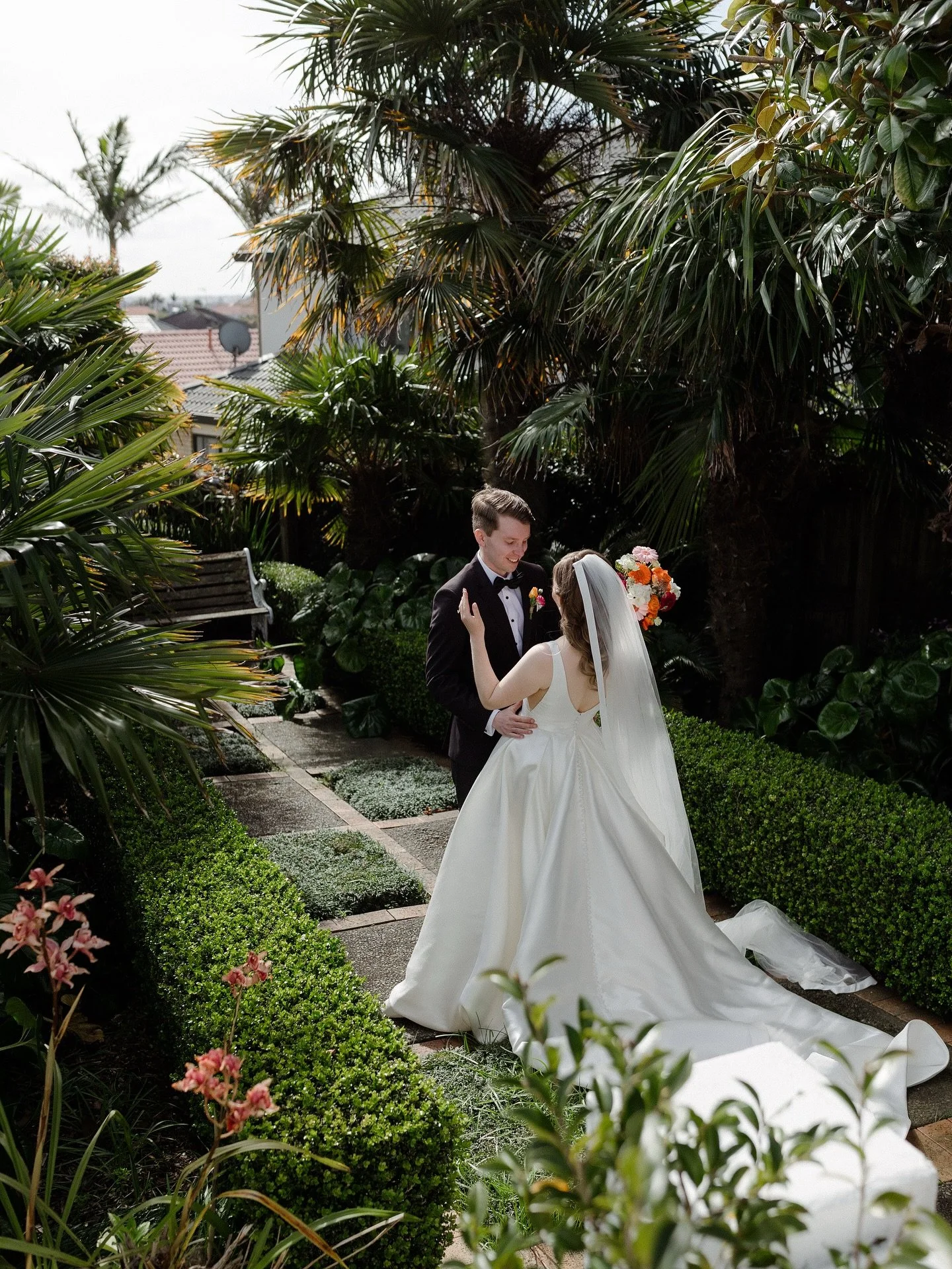 Lucy and Tom 
@turangacreek 

#turangacreek #vineyardwedding #aucklandweddings #togetherjournal #modernwedding #simpleweddingdress #aucklandweddingphotographer  #zandaphotography #kauribayboomrock #bracuestate #mccallumestate