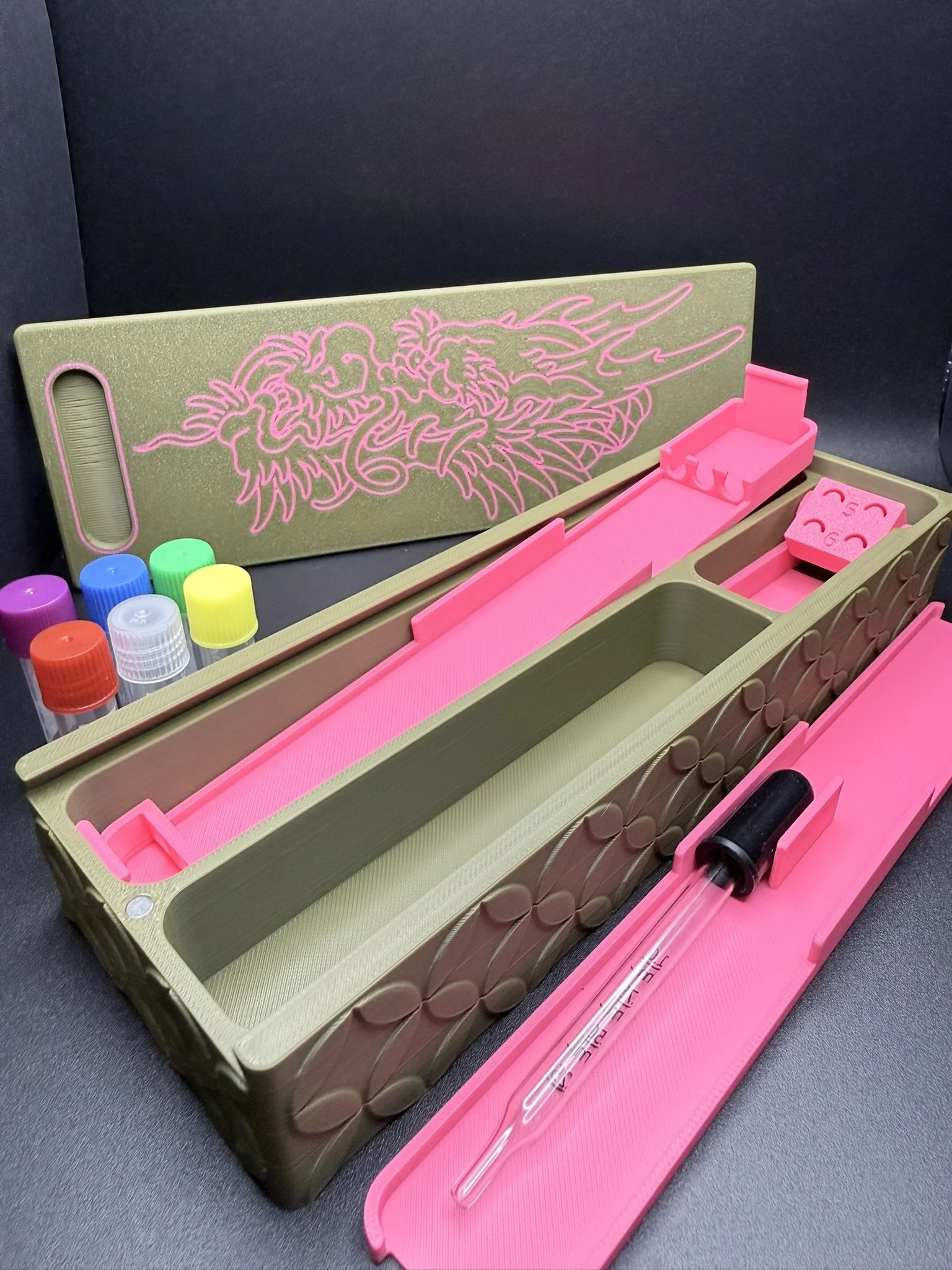 3D Printed Travel Paint Box