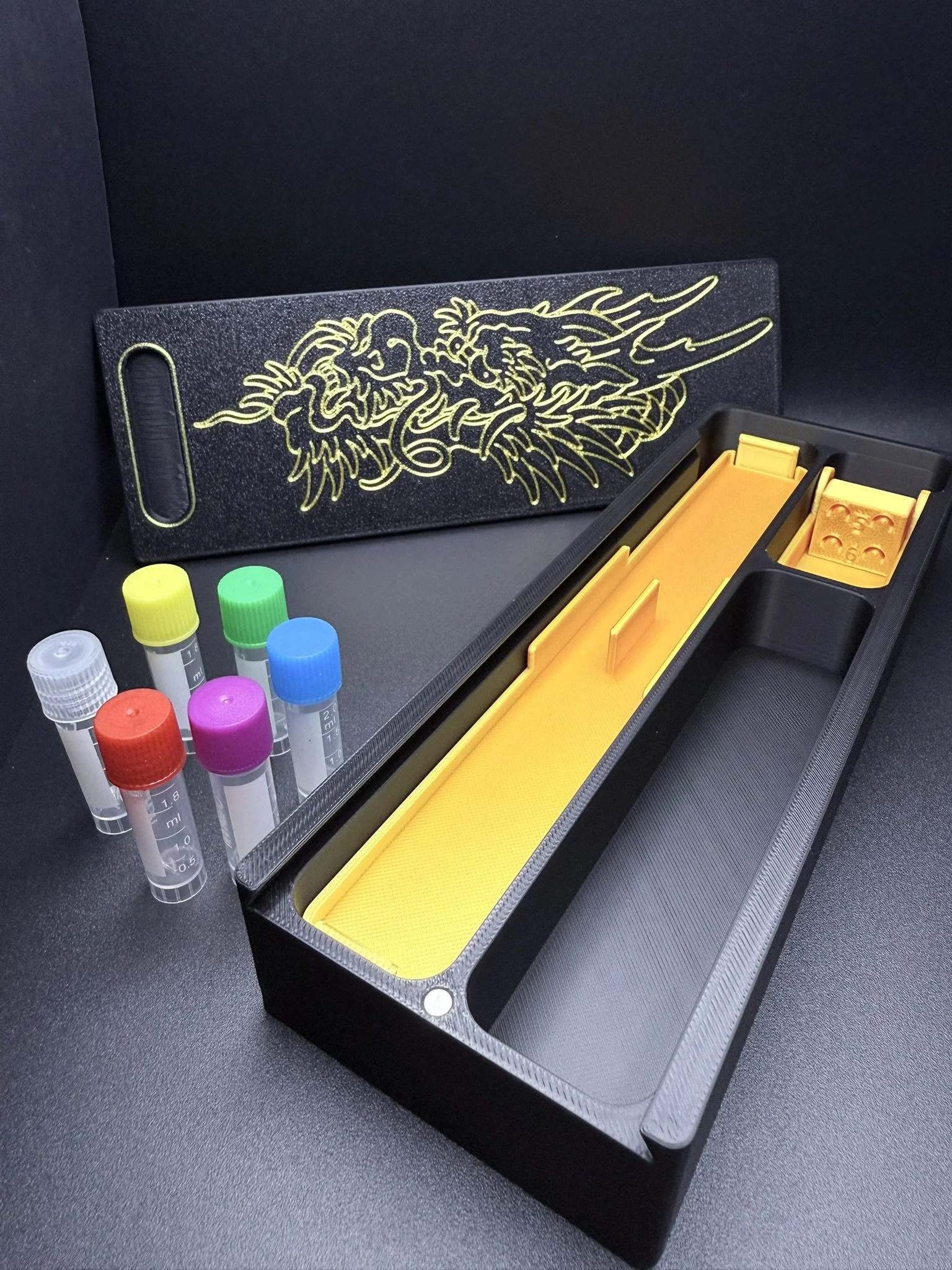 3D Printed Travel Paint Box