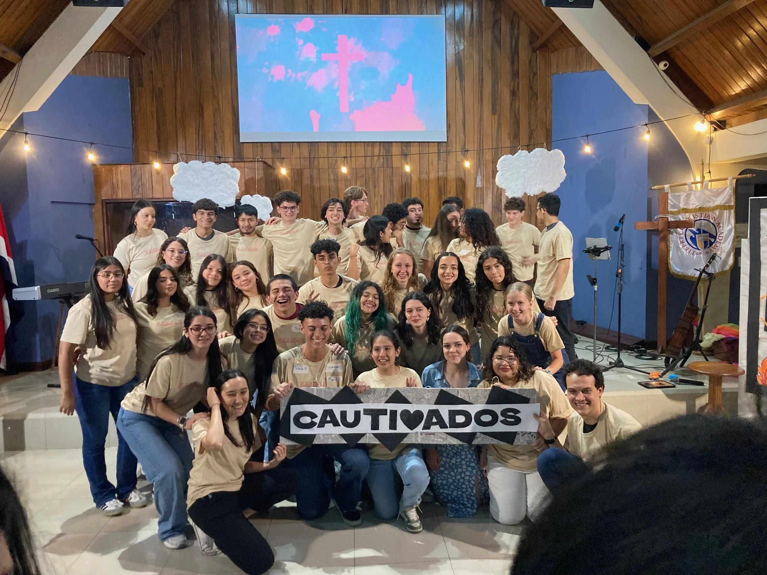 Aspen and Clementine at Cautivados