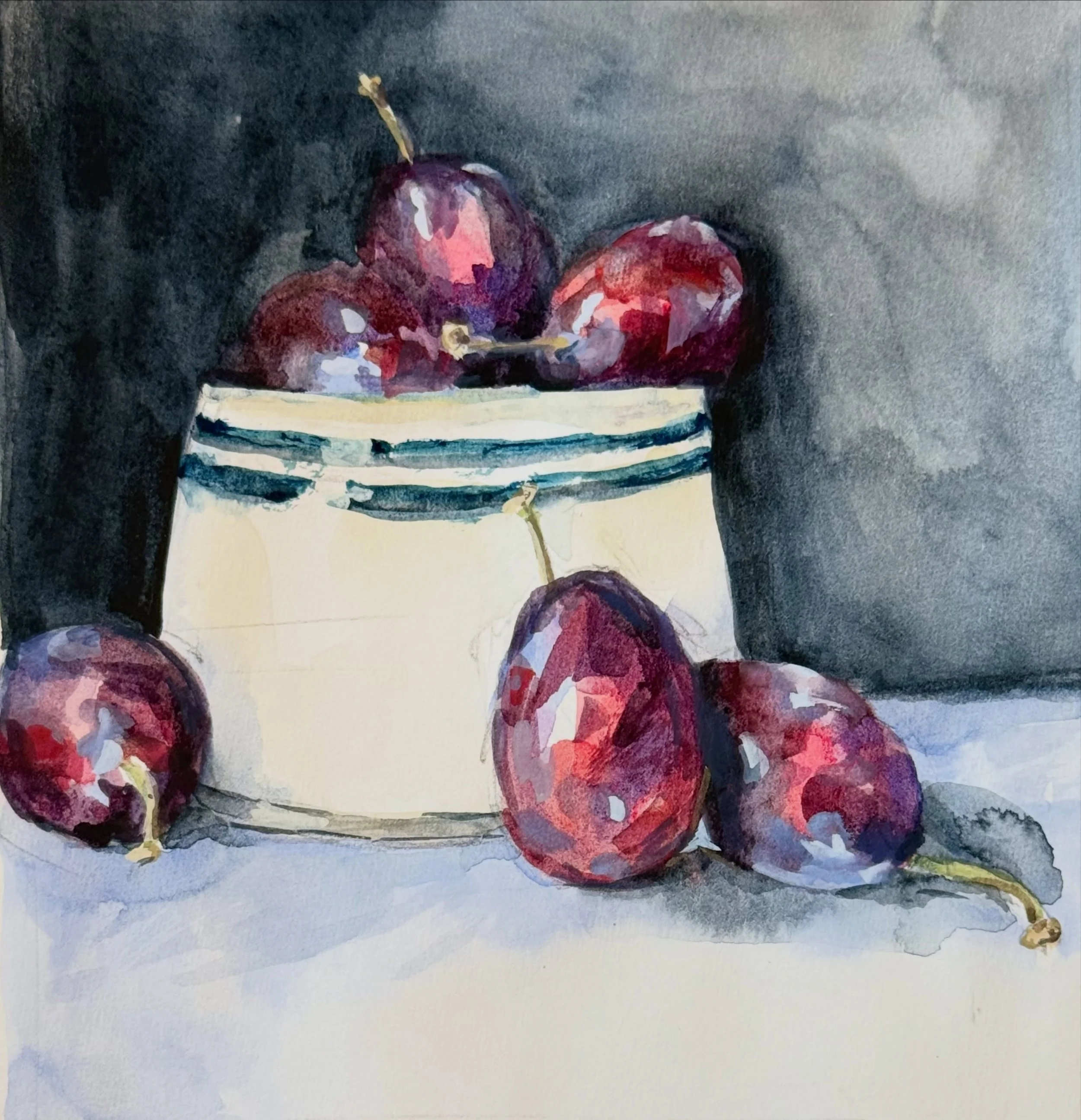 Quick study of this nice plum still life. I don&rsquo;t remember where I got the presence photo from! 😆

#showyoursketchbook #watercolor #stillife