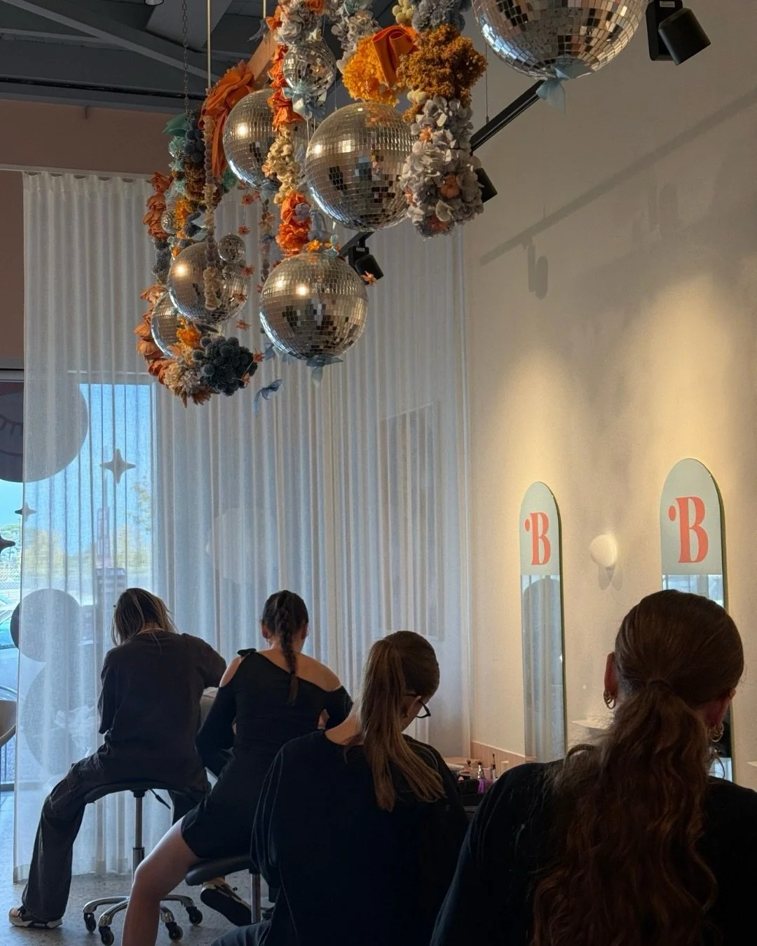 Salon vibes lately 🪩✨🌷 (aka disco balls, matcha runs, studio pups &amp; LOTS of fresh brow mirror selfies of course 🤭)