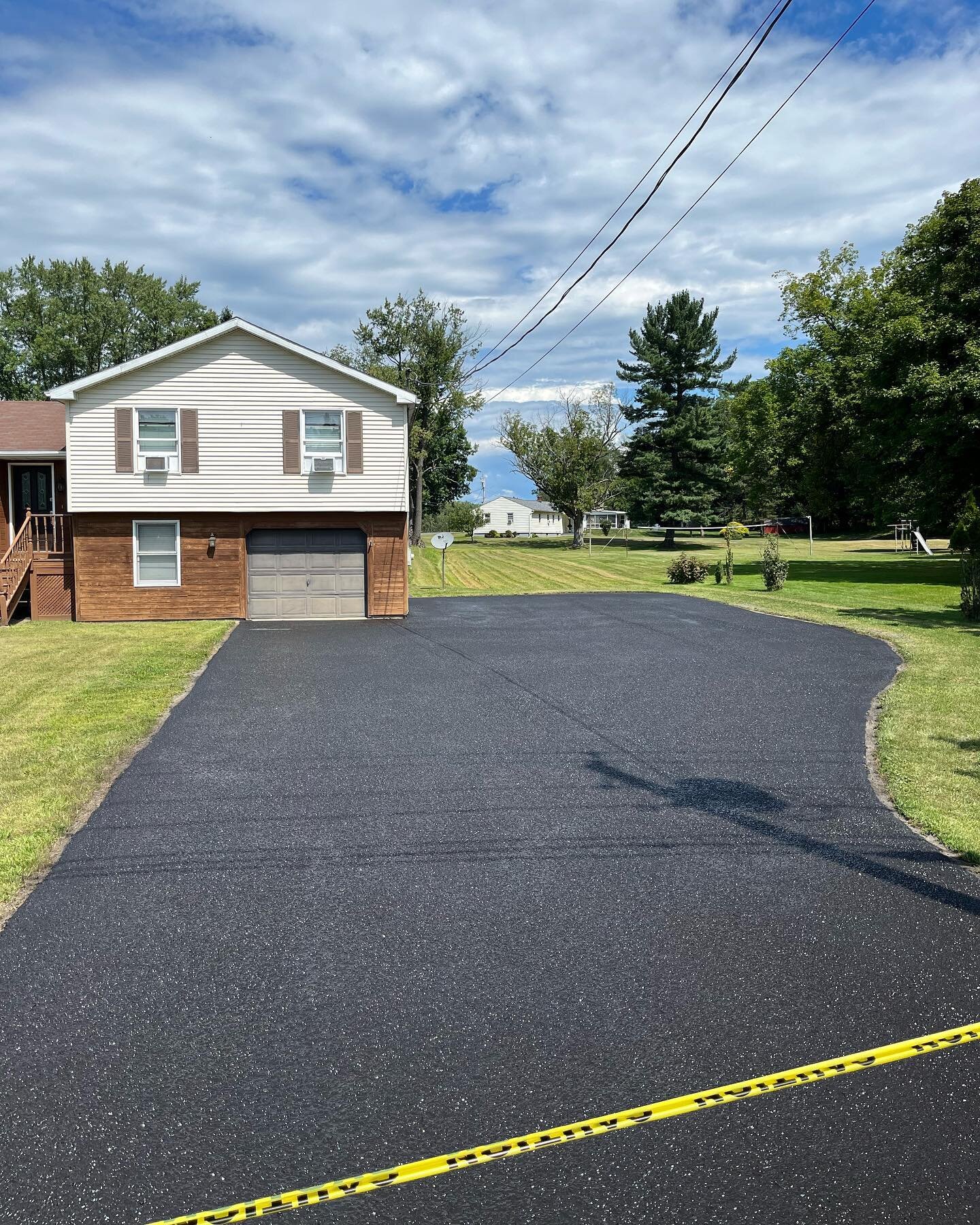 Transformation Tuesday - Call us today ‼️

📱 (315) 748-0425
🖥 www.3brotherssealcoating.com (link in bio)
.
.
.
.
#driveway #sealcoating #sealing #drivewaysealcoating #smallbusiness #smallbusinessowner #linestriping #crackfilling #tiktok #commerical