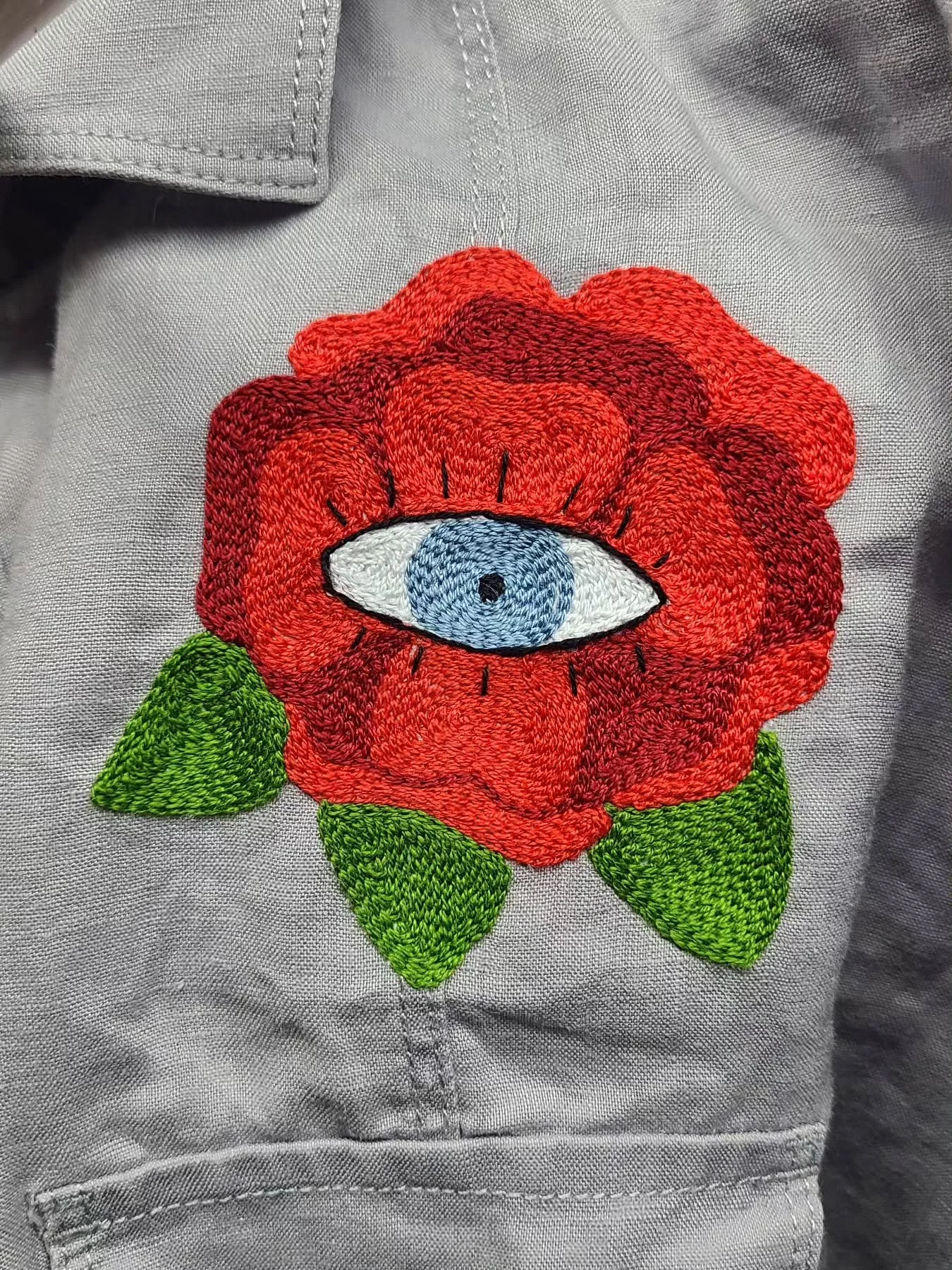Little rose. 

#chainstitchembroidery