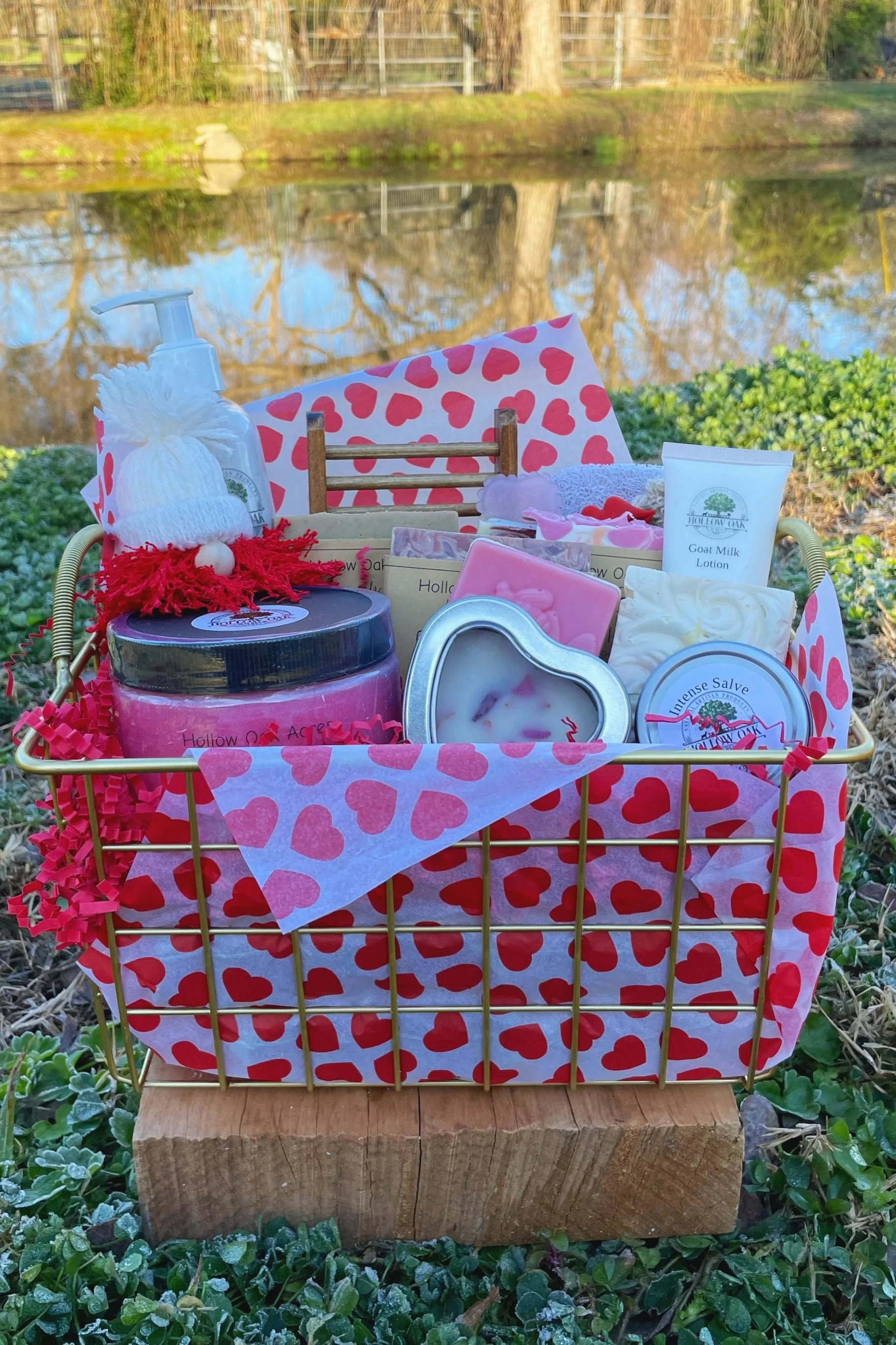 Kiss Me | Gift Basket