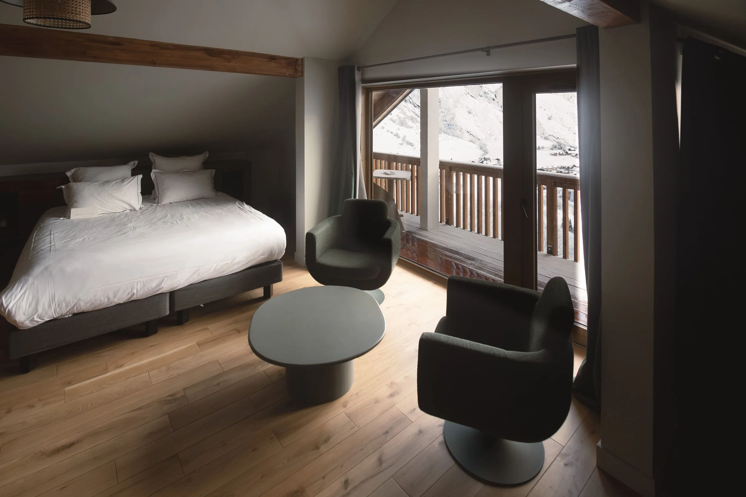 hotel-sur-les-piste-sybelles (2).jpg