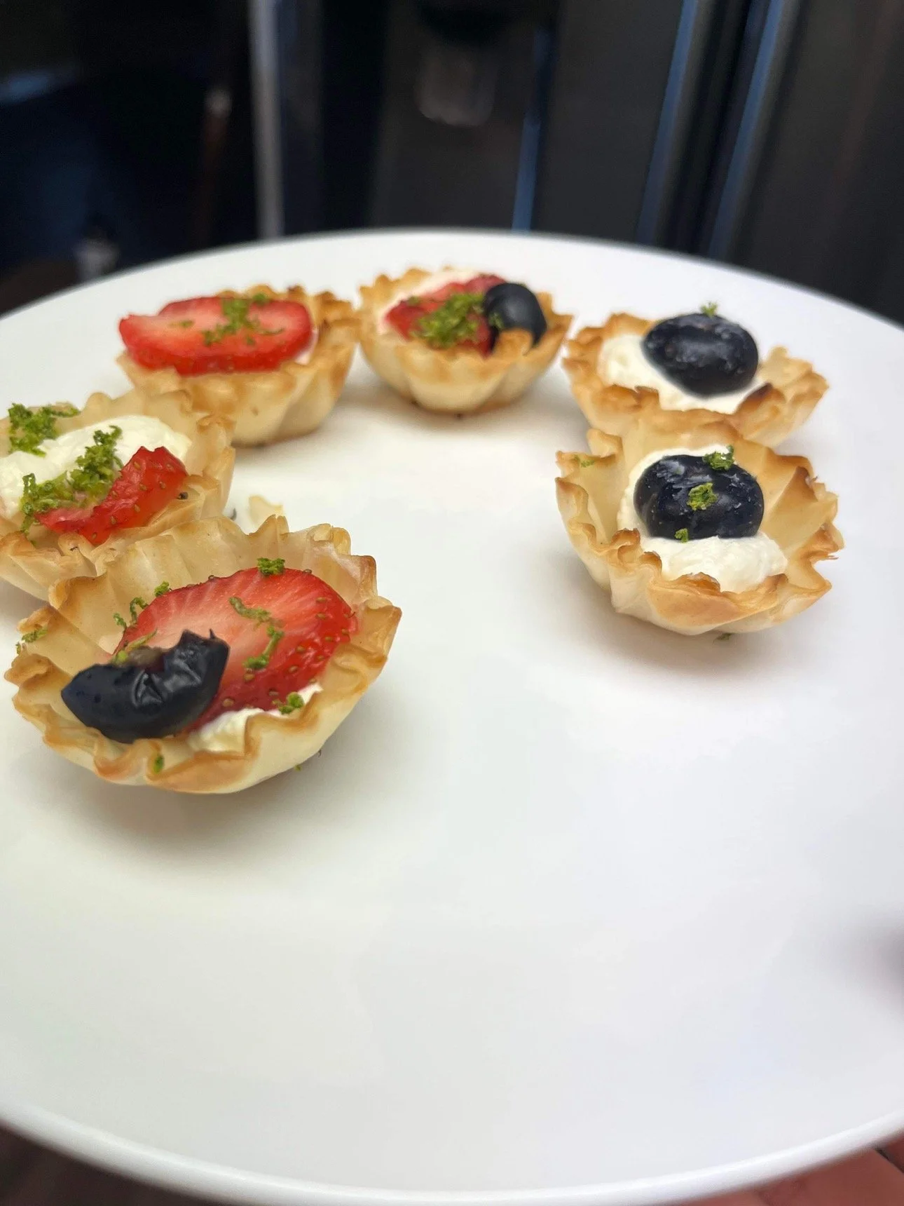 Berry Puff Shell Deserts