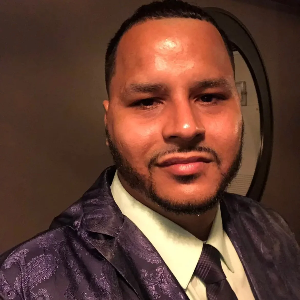 @resolutelyprevailing