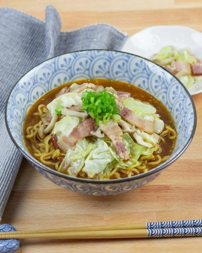 Ramen with Pork and Cabbage 