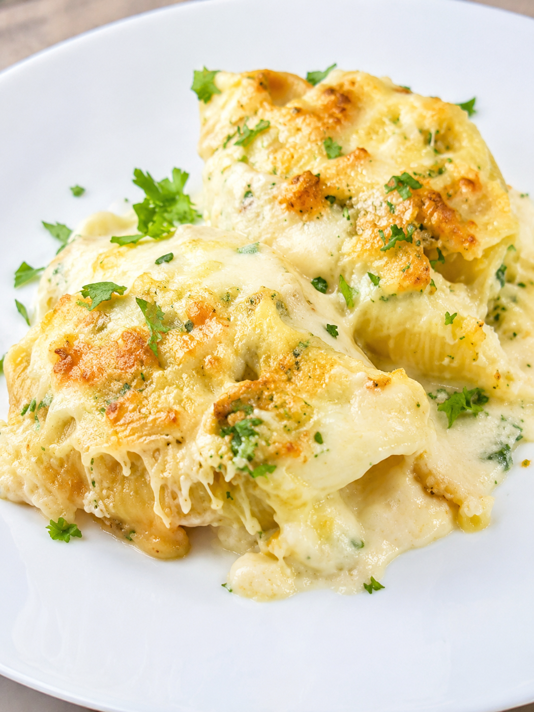 Garlic Bread Stuffed Shells