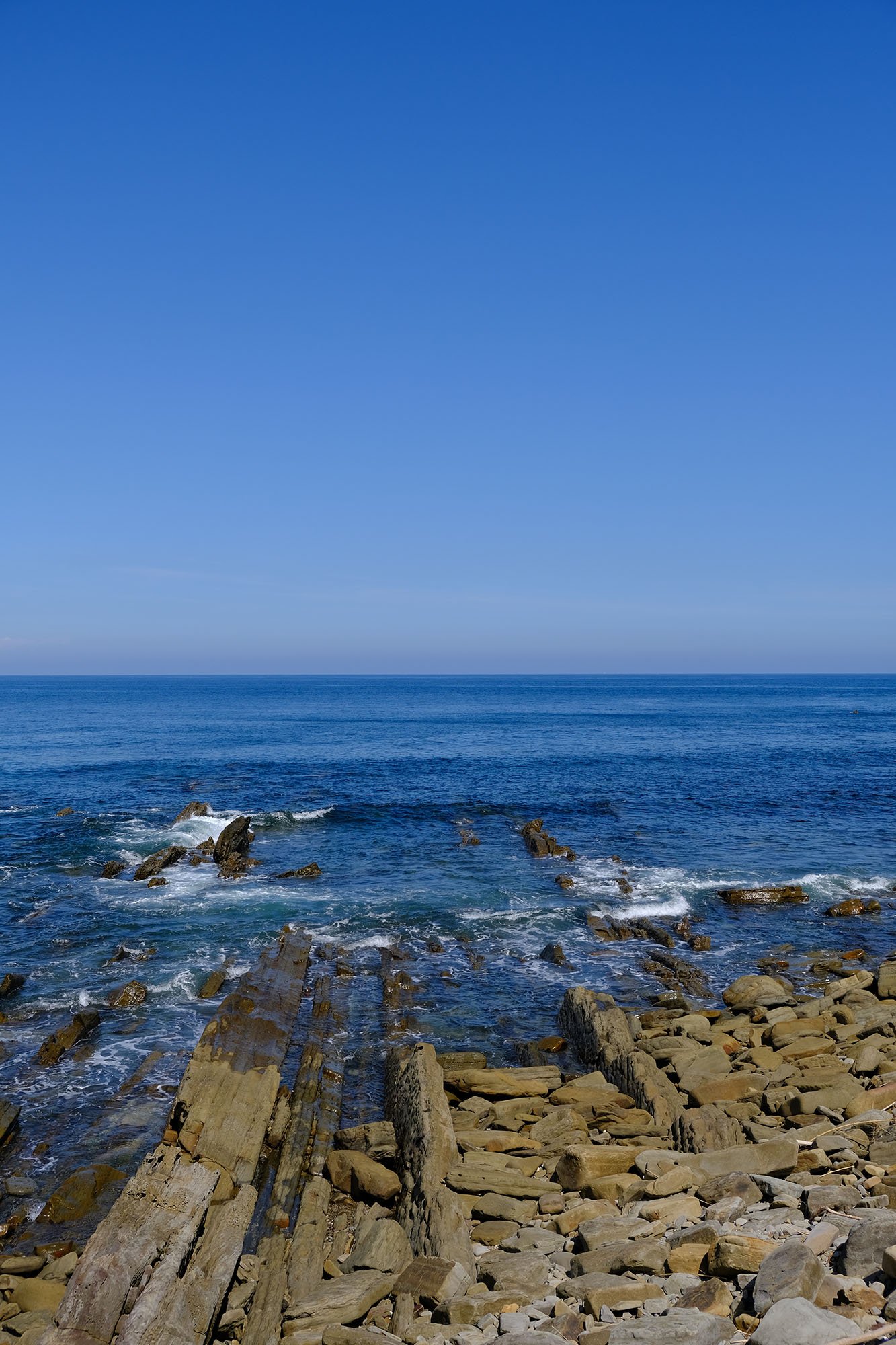 takegashima-island-ripple-rocks.jpg