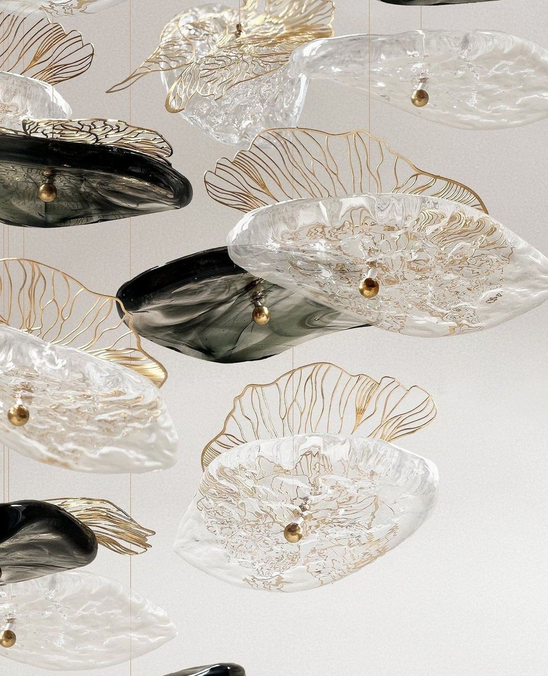 Every now and then, I come across a piece that completely stops me, and this one did.⁠
&lsquo;Movement of Matter&rsquo; by Rock and Soar feels alive&hellip; molten glass petals, hand-drawn brass veining, and the most delicate movement as each piece g